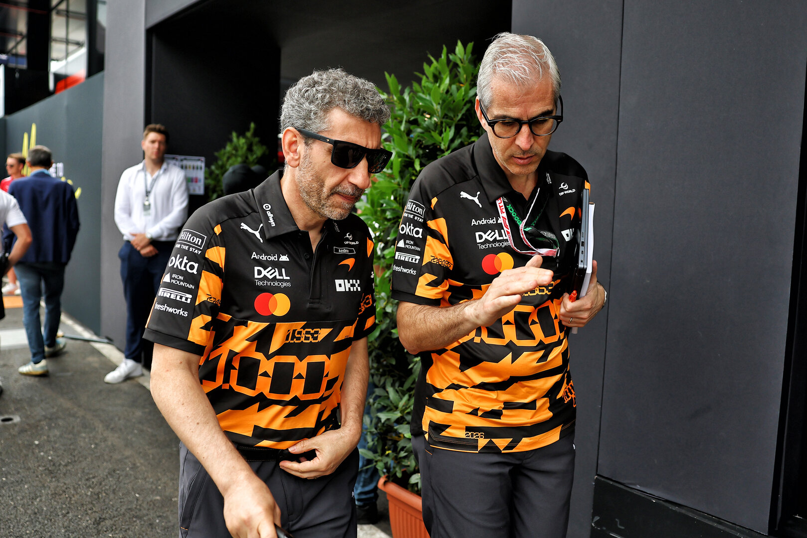 GP MONACO, (L to R): Andrea Stella (ITA) McLaren F1 Team Team Principal with Alessandro Alunni Bravi (ITA) McLaren F1 Team Chief Business Affairs Officer.
05.06.2026. Formula 1 World Championship, Rd 6, Monaco Grand Prix, Monte Carlo, Monaco, Practice Day.