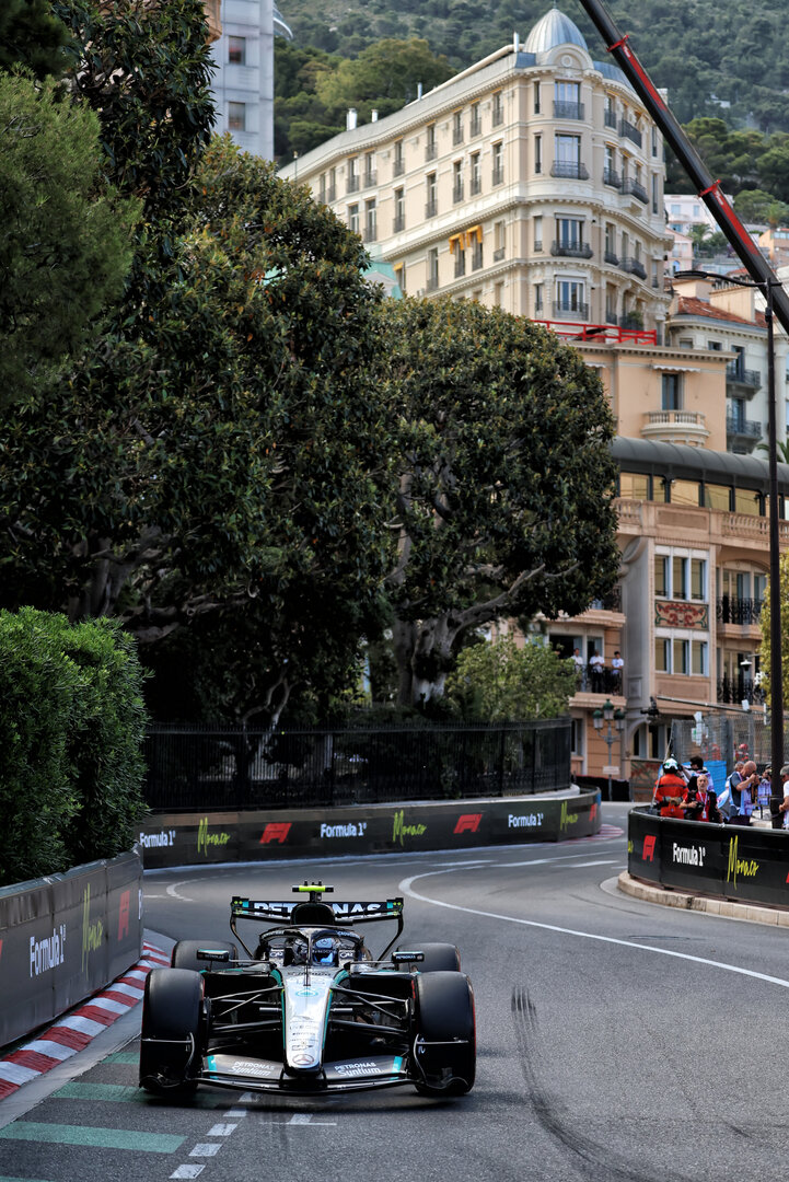 GP MONACO, Andrea Kimi Antonelli (ITA) Mercedes AMG Formula One Team W17.
05.06.2026. Formula 1 World Championship, Rd 6, Monaco Grand Prix, Monte Carlo, Monaco, Practice Day.
- www.xpbimages.com, EMail: requests@xpbimages.com © Copyright: Rew / XPB Images
