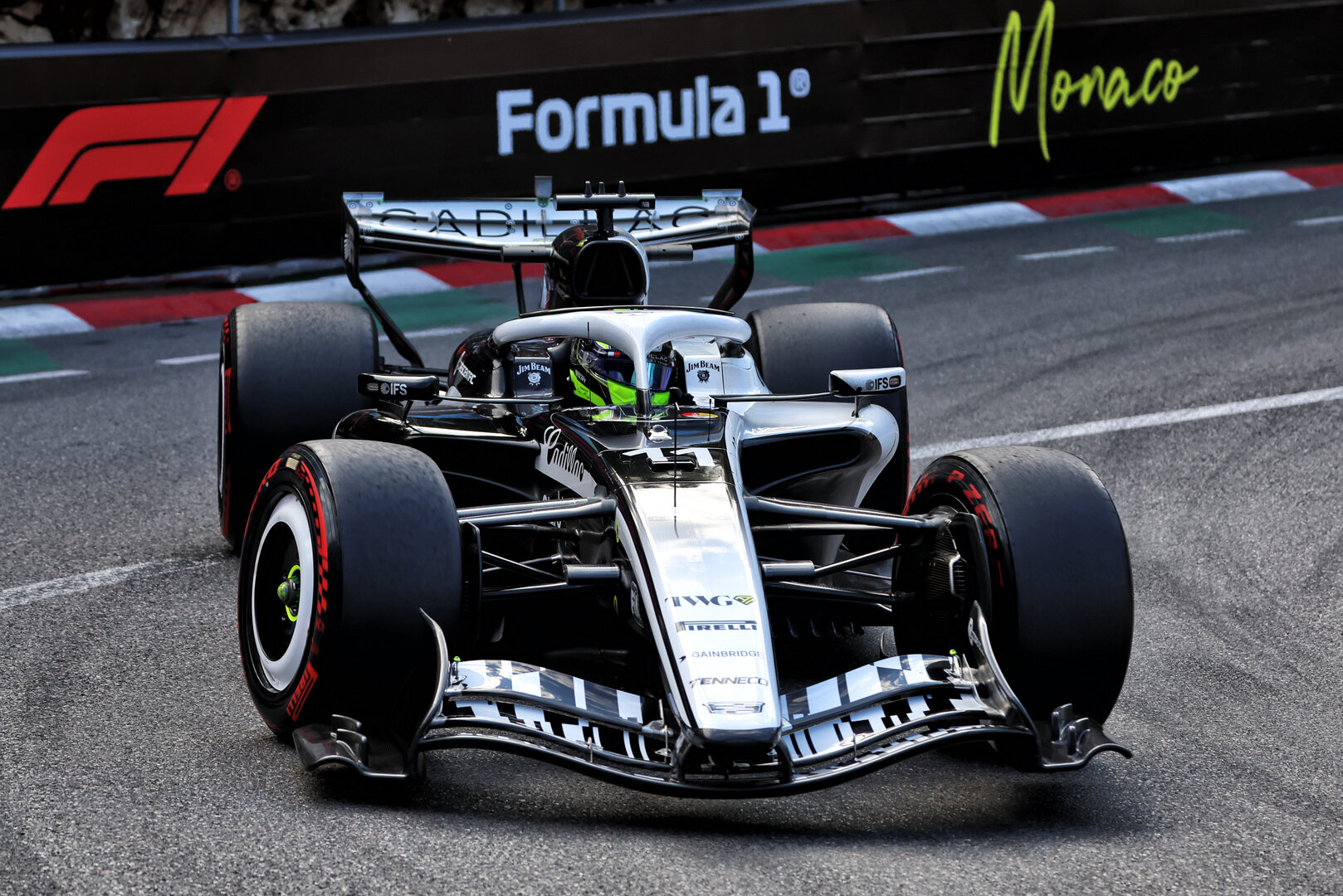 GP MONACO, Sergio Perez (MEX) Cadillac Formula 1 Team MAC-26.
05.06.2026. Formula 1 World Championship, Rd 6, Monaco Grand Prix, Monte Carlo, Monaco, Practice Day.
- www.xpbimages.com, EMail: requests@xpbimages.com © Copyright: Rew / XPB Images
