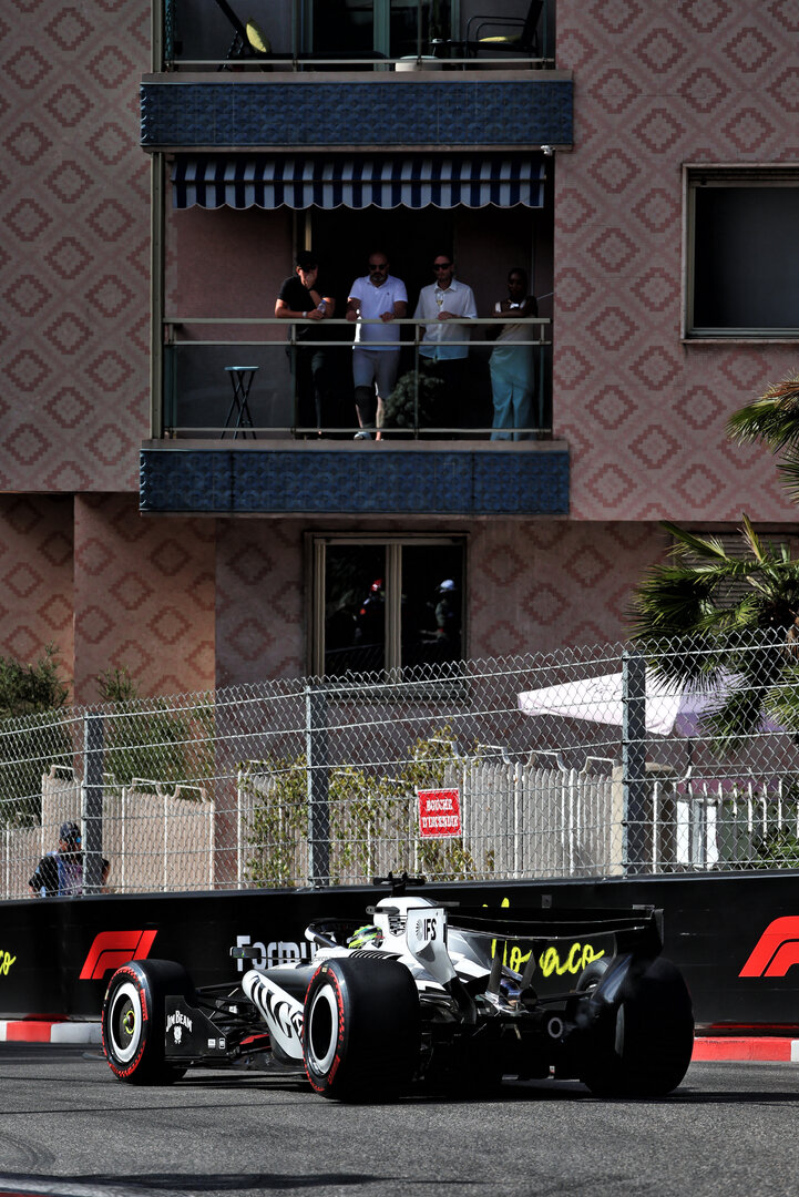 GP MONACO, Sergio Perez (MEX) Cadillac Formula 1 Team MAC-26.
05.06.2026. Formula 1 World Championship, Rd 6, Monaco Grand Prix, Monte Carlo, Monaco, Practice Day.
- www.xpbimages.com, EMail: requests@xpbimages.com © Copyright: Rew / XPB Images