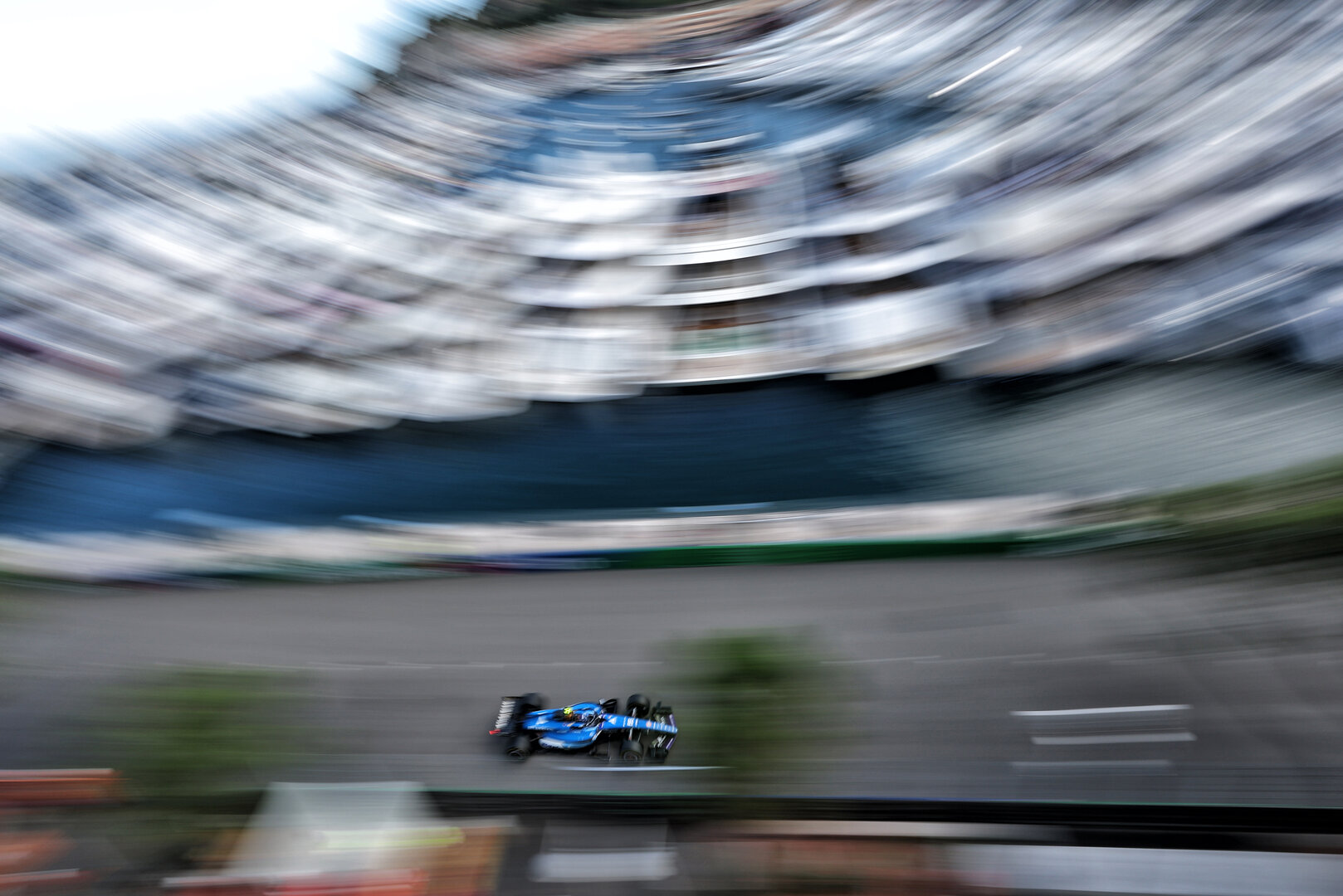 GP MONACO, Carlos Sainz (ESP) Williams F1 Team FW48.
05.06.2026. Formula 1 World Championship, Rd 6, Monaco Grand Prix, Monte Carlo, Monaco, Practice Day.
- www.xpbimages.com, EMail: requests@xpbimages.com © Copyright: Charniaux / XPB Images