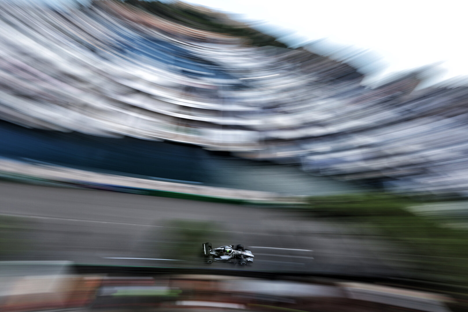 GP MONACO, Sergio Perez (MEX) Cadillac Formula 1 Team MAC-26.
05.06.2026. Formula 1 World Championship, Rd 6, Monaco Grand Prix, Monte Carlo, Monaco, Practice Day.
- www.xpbimages.com, EMail: requests@xpbimages.com © Copyright: Charniaux / XPB Images