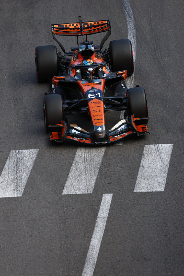 GP MONACO, Oscar Piastri (AUS) McLaren F1 Team MCL40.
05.06.2026. Formula 1 World Championship, Rd 6, Monaco Grand Prix, Monte Carlo, Monaco, Practice Day.
- www.xpbimages.com, EMail: requests@xpbimages.com © Copyright: Bearne / XPB Images