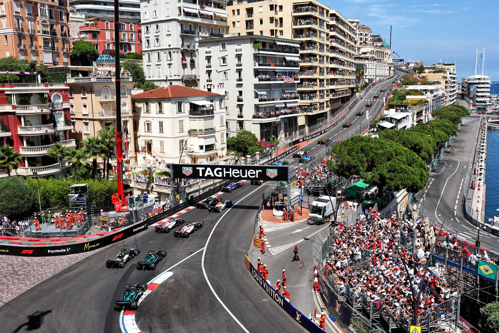 GP MONACO, Lance Stroll (CDN) Aston Martin F1 Team AMR26 at the partenza of the race.
07.06.2026. Formula 1 World Championship, Rd 6, Monaco Grand Prix, Monte Carlo, Monaco, Gara Day.
- www.xpbimages.com, EMail: requests@xpbimages.com © Copyright: Bearne / XPB Images