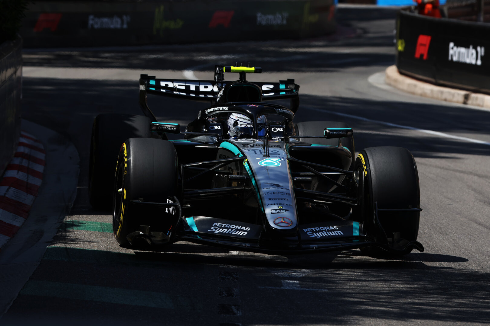 GP MONACO, Andrea Kimi Antonelli (ITA) Mercedes AMG Formula One Team W17.
07.06.2026. Formula 1 World Championship, Rd 6, Monaco Grand Prix, Monte Carlo, Monaco, Gara Day.
- www.xpbimages.com, EMail: requests@xpbimages.com © Copyright: Rew / XPB Images