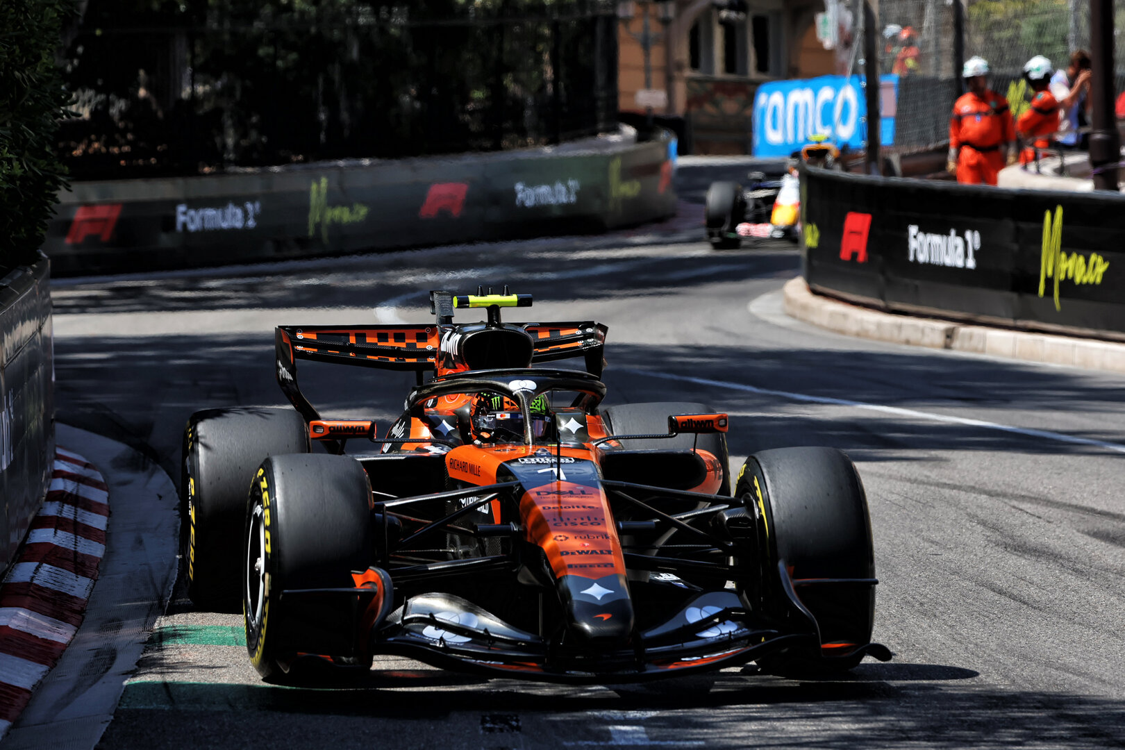 GP MONACO, Lando Norris (GBR) McLaren F1 Team MCL40.
07.06.2026. Formula 1 World Championship, Rd 6, Monaco Grand Prix, Monte Carlo, Monaco, Gara Day.
- www.xpbimages.com, EMail: requests@xpbimages.com © Copyright: Rew / XPB Images