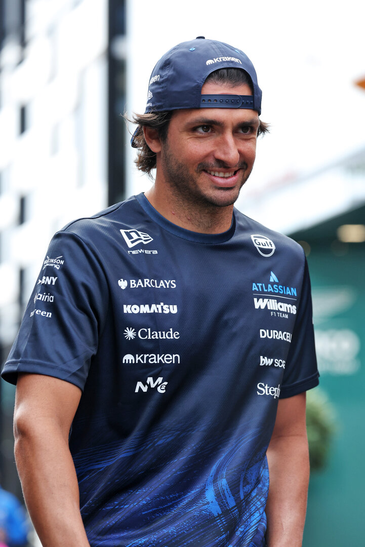 GP OLANDA, Carlos Sainz (ESP) Williams F1 Team.
20.08.2026. Formula 1 World Championship, Rd 12, Dutch Grand Prix, Zandvoort, Netherlands, Preparation Day.
- www.xpbimages.com, EMail: requests@xpbimages.com © Copyright: Bearne / XPB Images