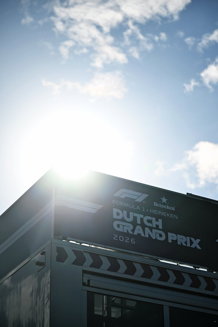 GP OLANDA, Paddock Atmosfera.
20.08.2026. Formula 1 World Championship, Rd 12, Dutch Grand Prix, Zandvoort, Netherlands, Preparation Day.
- www.xpbimages.com, EMail: requests@xpbimages.com © Copyright: Price / XPB Images