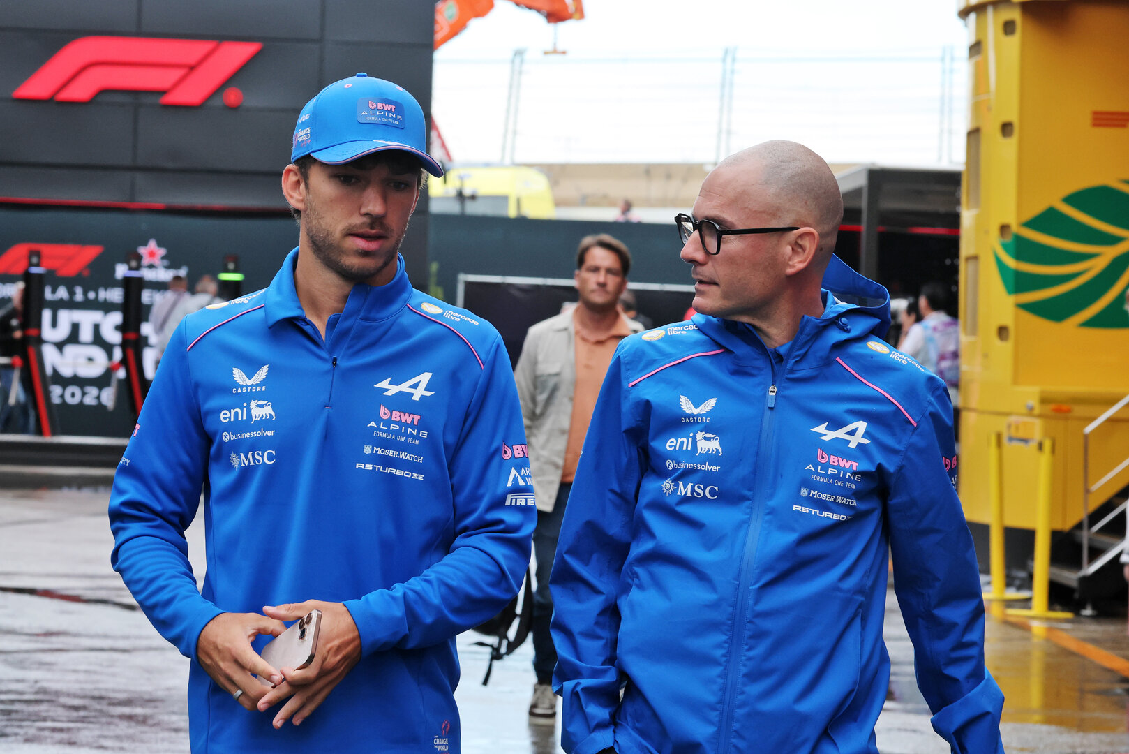 GP OLANDA, (L to R): Pierre Gasly (FRA) Alpine F1 Team with David Sanchez (FRA) Alpine F1 Team Executive Technical Director.
21.08.2026. Formula 1 World Championship, Rd 12, Dutch Grand Prix, Zandvoort, Netherlands, Sprint Qualifiche Day.
- www.xpbimages.com, EMail: requests@xpbimages.com © Copyright: Moy / XPB Images