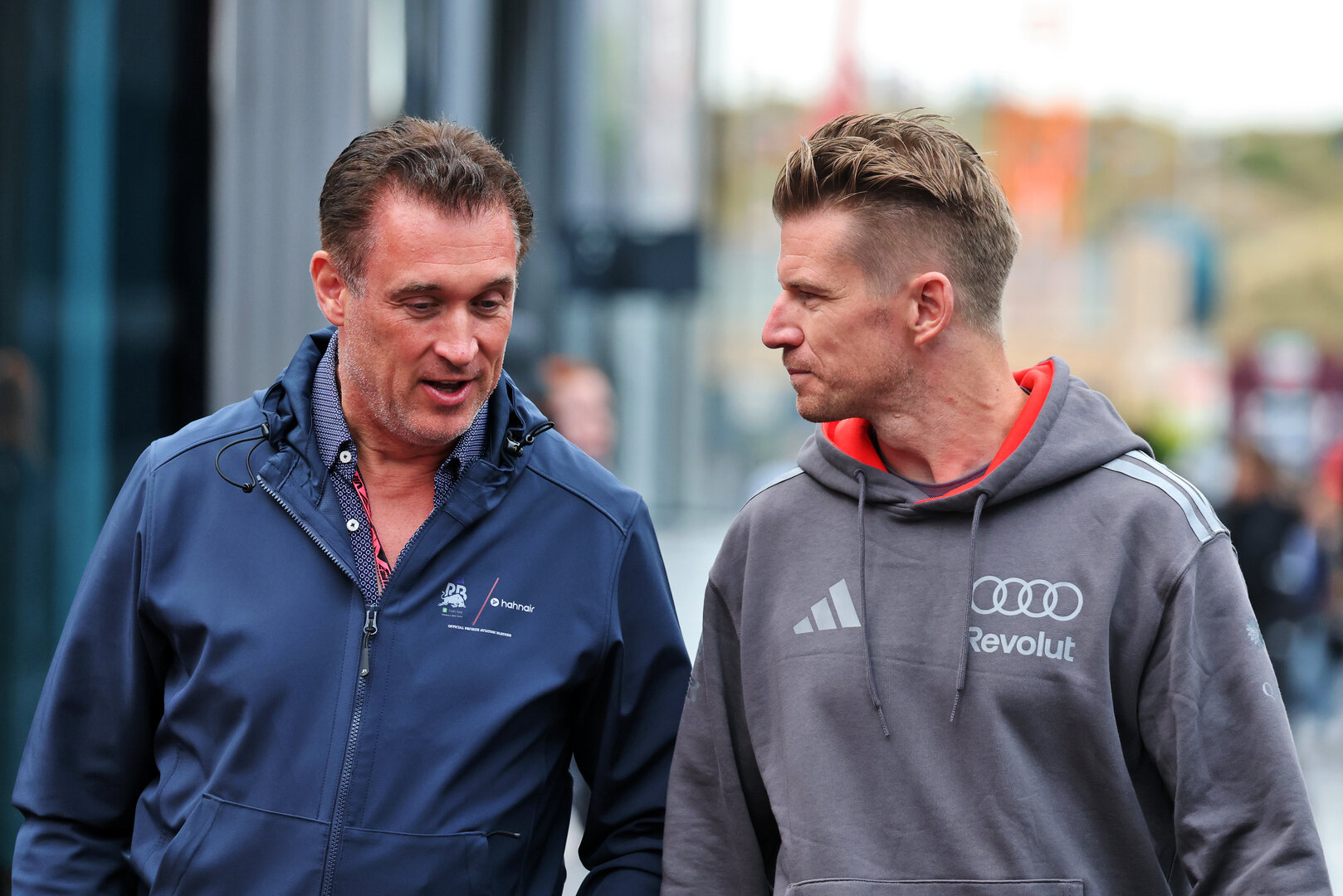 GP OLANDA, Nico Hulkenberg (GER) Audi F1 Team (Right).
21.08.2026. Formula 1 World Championship, Rd 12, Dutch Grand Prix, Zandvoort, Netherlands, Sprint Qualifiche Day.
- www.xpbimages.com, EMail: requests@xpbimages.com © Copyright: Moy / XPB Images