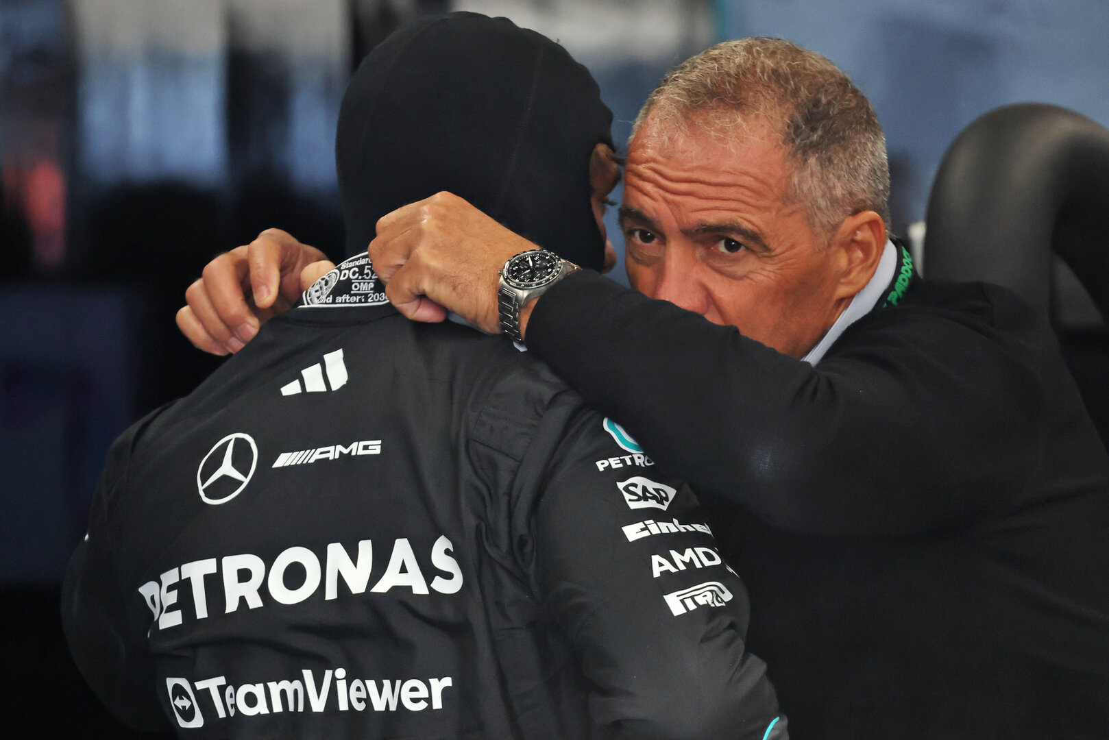 GP OLANDA, (L to R): Andrea Kimi Antonelli (ITA) Mercedes AMG Formula One Team with his father Marco Antonelli (ITA).
21.08.2026. Formula 1 World Championship, Rd 12, Dutch Grand Prix, Zandvoort, Netherlands, Sprint Qualifiche Day.
- www.xpbimages.com, EMail: requests@xpbimages.com © Copyright: Batchelor / XPB Images
