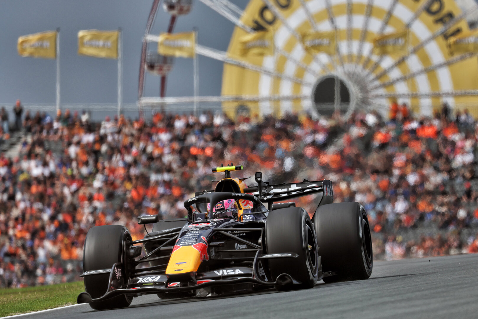 GP OLANDA, Liam Lawson (NZL) Red Bull Racing RB22.
21.08.2026. Formula 1 World Championship, Rd 12, Dutch Grand Prix, Zandvoort, Netherlands, Sprint Qualifiche Day.
- www.xpbimages.com, EMail: requests@xpbimages.com © Copyright: Moy / XPB Images