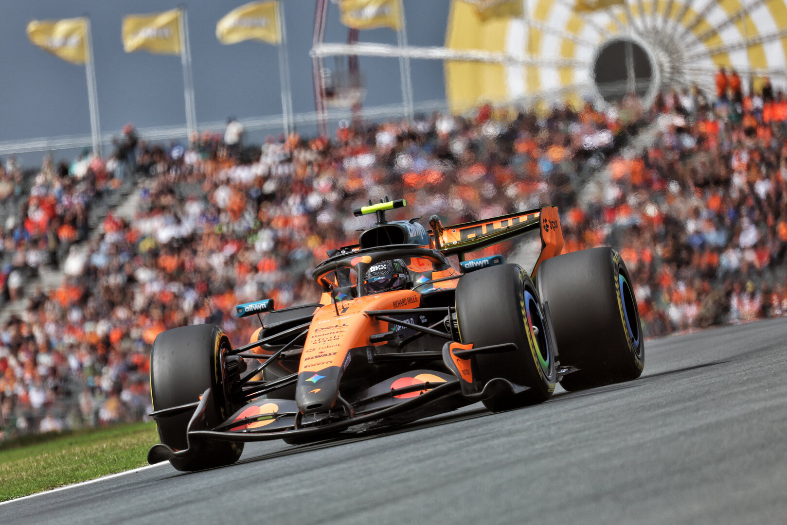 GP OLANDA, Lando Norris (GBR) McLaren F1 Team MCL40.
21.08.2026. Formula 1 World Championship, Rd 12, Dutch Grand Prix, Zandvoort, Netherlands, Sprint Qualifiche Day.
- www.xpbimages.com, EMail: requests@xpbimages.com © Copyright: Moy / XPB Images