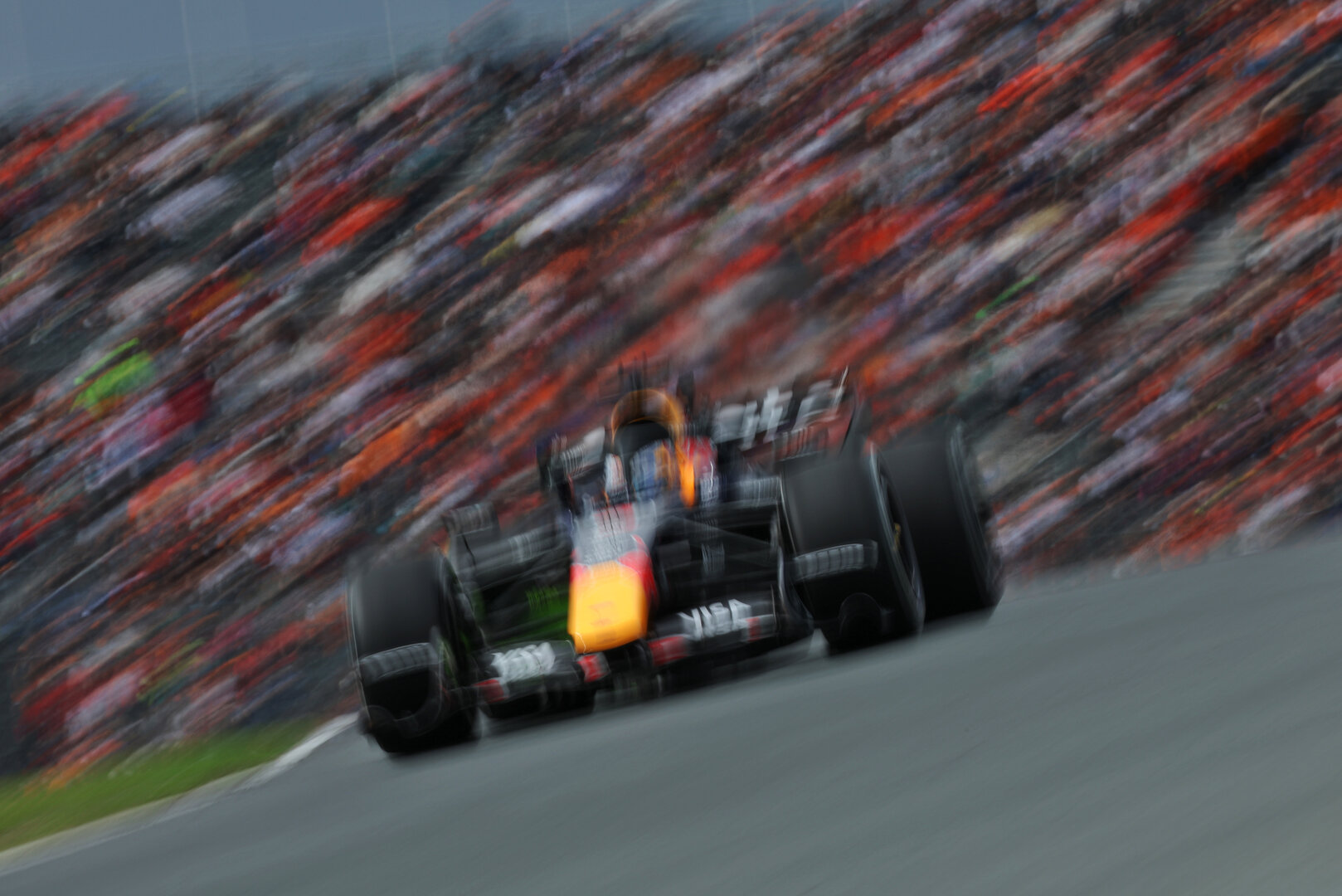 GP OLANDA, Max Verstappen (NLD) Red Bull Racing RB22.
21.08.2026. Formula 1 World Championship, Rd 12, Dutch Grand Prix, Zandvoort, Netherlands, Sprint Qualifiche Day.
- www.xpbimages.com, EMail: requests@xpbimages.com © Copyright: Moy / XPB Images