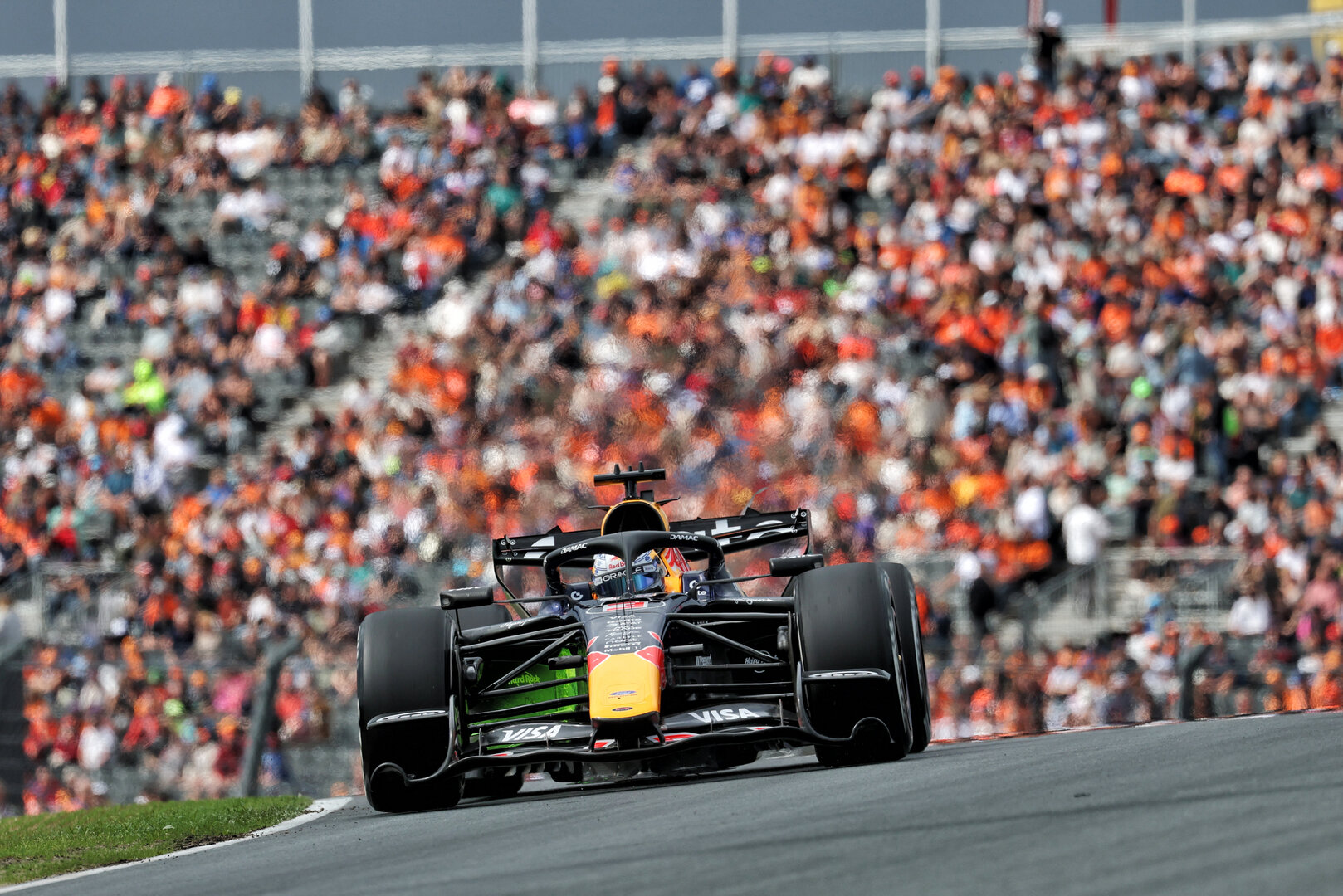GP OLANDA, Max Verstappen (NLD) Red Bull Racing RB22.
21.08.2026. Formula 1 World Championship, Rd 12, Dutch Grand Prix, Zandvoort, Netherlands, Sprint Qualifiche Day.
- www.xpbimages.com, EMail: requests@xpbimages.com © Copyright: Moy / XPB Images