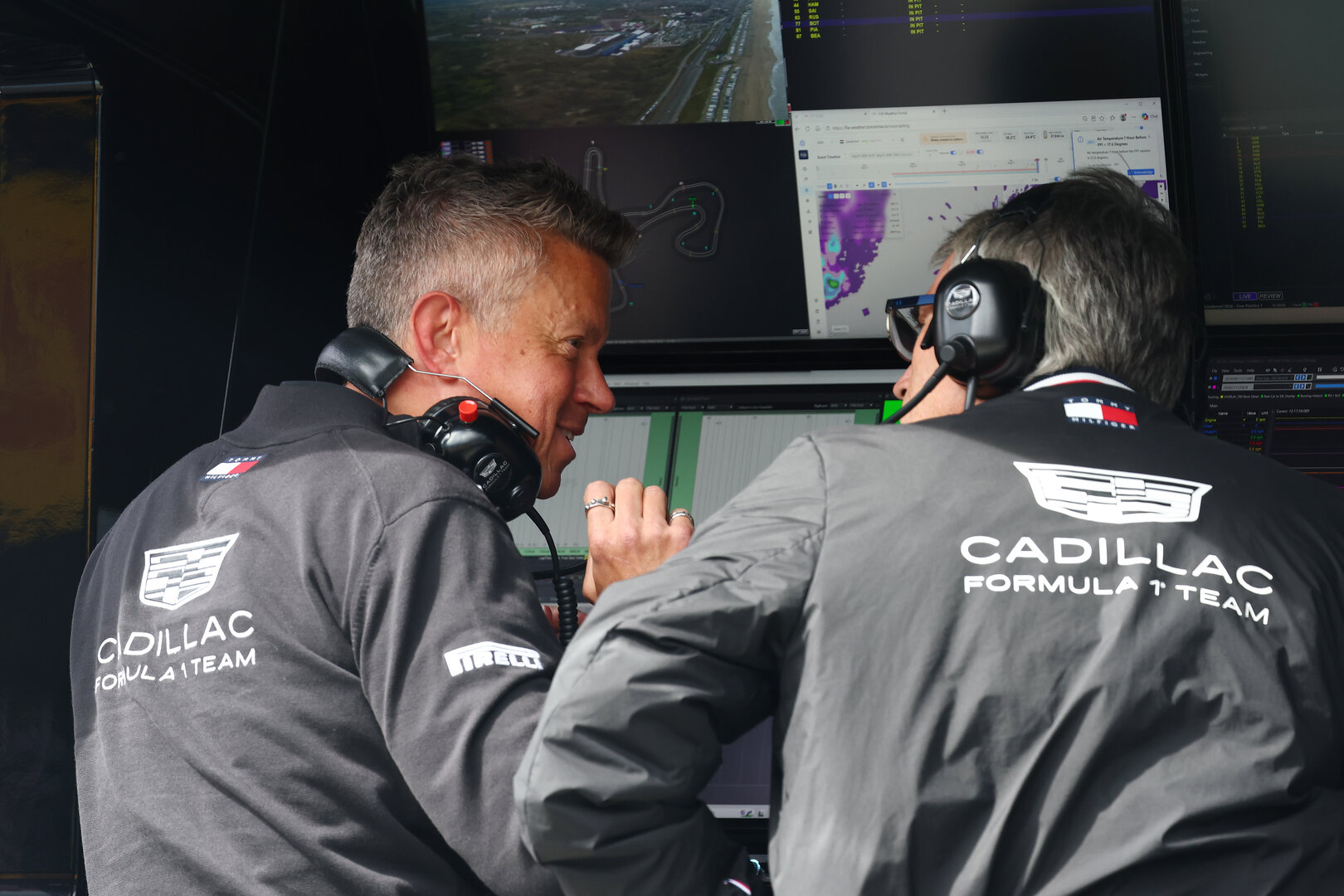 GP OLANDA, (L to R): Marcin Budkowski (POL) Cadillac Formula 1 Team, Team Principal with Nick Chester (GBR) Cadillac Formula 1 Team Chief Technical Officer.
21.08.2026. Formula 1 World Championship, Rd 12, Dutch Grand Prix, Zandvoort, Netherlands, Sprint Qualifiche Day.
- www.xpbimages.com, EMail: requests@xpbimages.com © Copyright: Bearne / XPB Images