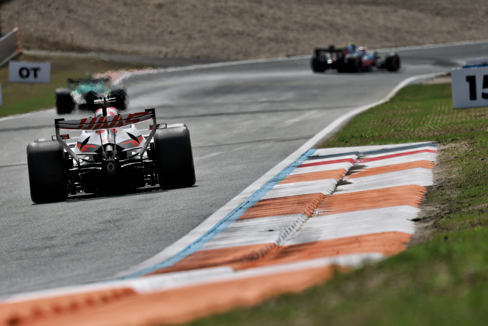 GP OLANDA, Esteban Ocon (FRA) Haas F1 Team VF-26.
21.08.2026. Formula 1 World Championship, Rd 12, Dutch Grand Prix, Zandvoort, Netherlands, Sprint Qualifiche Day.
- www.xpbimages.com, EMail: requests@xpbimages.com © Copyright: Charniaux / XPB Images