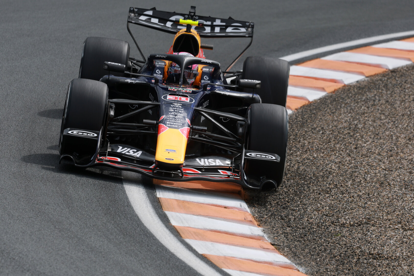 GP OLANDA, Liam Lawson (NZL) Red Bull Racing RB22.
21.08.2026. Formula 1 World Championship, Rd 12, Dutch Grand Prix, Zandvoort, Netherlands, Sprint Qualifiche Day.
- www.xpbimages.com, EMail: requests@xpbimages.com © Copyright: Charniaux / XPB Images