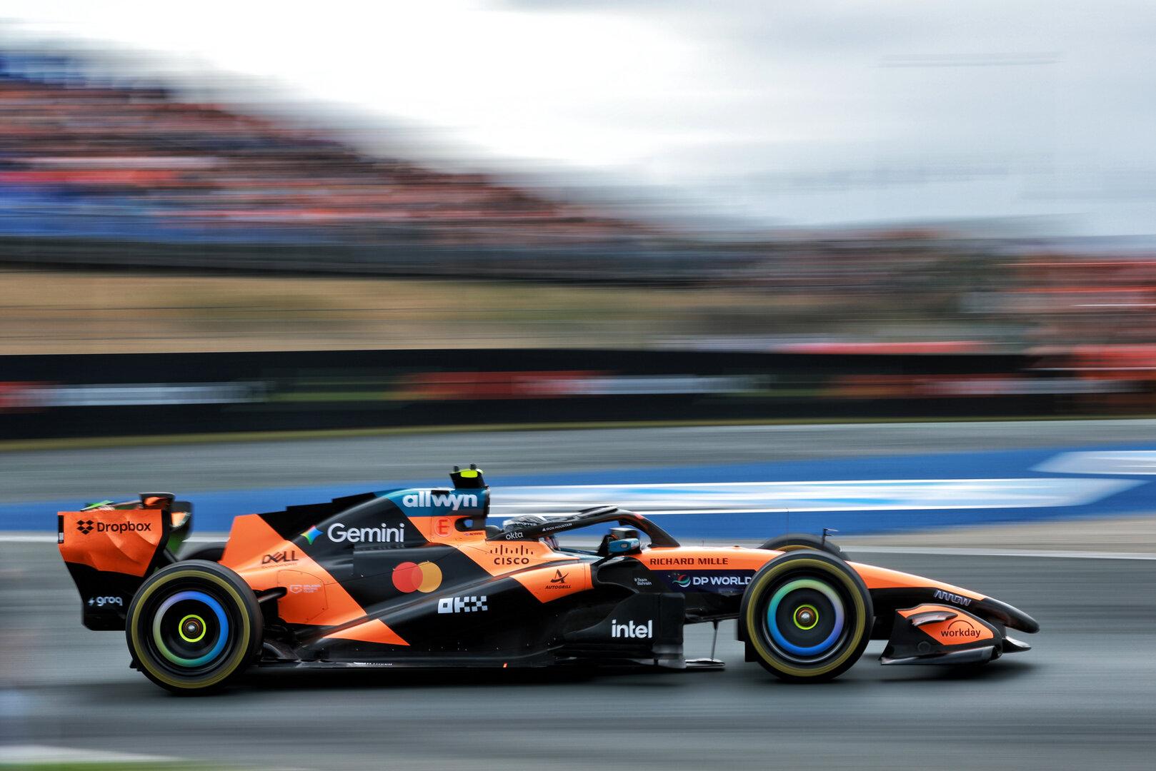 GP OLANDA, Lando Norris (GBR) McLaren F1 Team MCL40.
21.08.2026. Formula 1 World Championship, Rd 12, Dutch Grand Prix, Zandvoort, Netherlands, Sprint Qualifiche Day.
- www.xpbimages.com, EMail: requests@xpbimages.com © Copyright: Charniaux / XPB Images