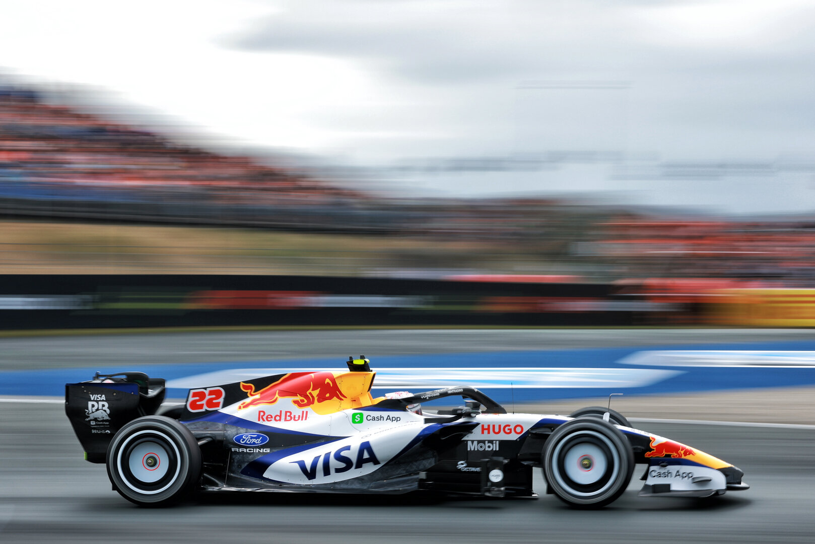 GP OLANDA, Yuki Tsunoda (JPN) Racing Bulls Formula One Team VCARB 03 Reserve Driver.
21.08.2026. Formula 1 World Championship, Rd 12, Dutch Grand Prix, Zandvoort, Netherlands, Sprint Qualifiche Day.
- www.xpbimages.com, EMail: requests@xpbimages.com © Copyright: Charniaux / XPB Images