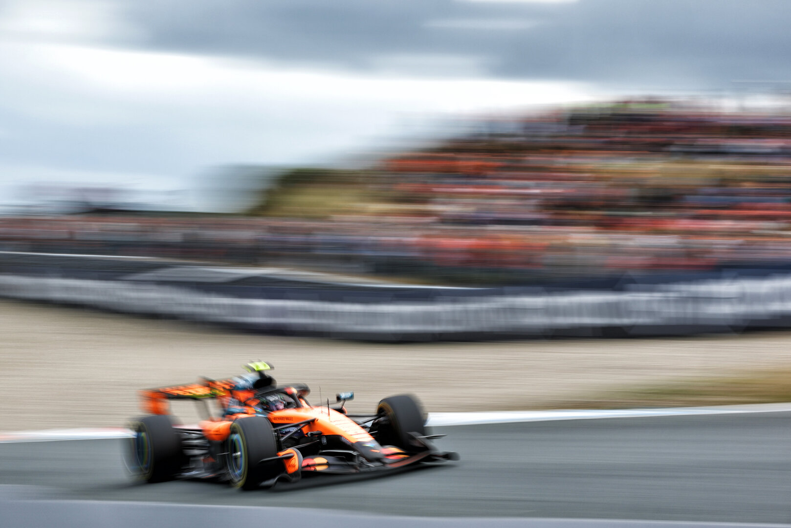 GP OLANDA, Lando Norris (GBR) McLaren F1 Team MCL40.
21.08.2026. Formula 1 World Championship, Rd 12, Dutch Grand Prix, Zandvoort, Netherlands, Sprint Qualifiche Day.
- www.xpbimages.com, EMail: requests@xpbimages.com © Copyright: Bearne / XPB Images