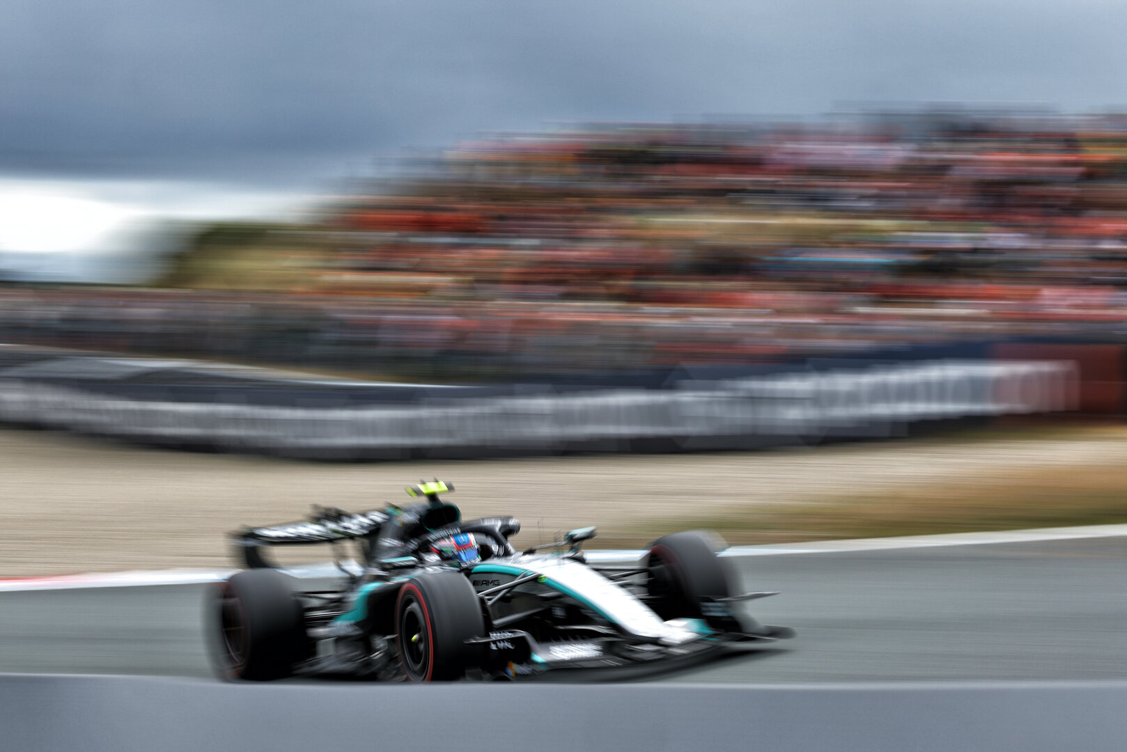 GP OLANDA, Andrea Kimi Antonelli (ITA) Mercedes AMG Formula One Team W17.
21.08.2026. Formula 1 World Championship, Rd 12, Dutch Grand Prix, Zandvoort, Netherlands, Sprint Qualifiche Day.
- www.xpbimages.com, EMail: requests@xpbimages.com © Copyright: Bearne / XPB Images