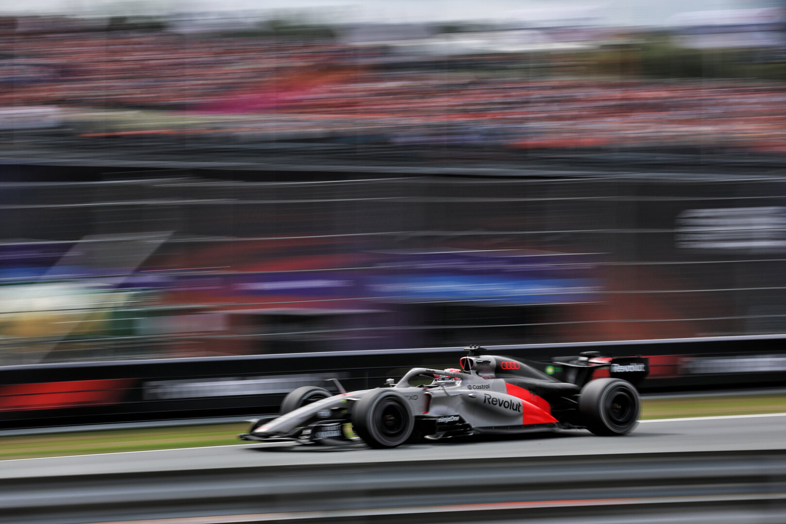 GP OLANDA, Nico Hulkenberg (GER) Audi F1 Team R26.
21.08.2026. Formula 1 World Championship, Rd 12, Dutch Grand Prix, Zandvoort, Netherlands, Sprint Qualifiche Day.
- www.xpbimages.com, EMail: requests@xpbimages.com © Copyright: Moy / XPB Images