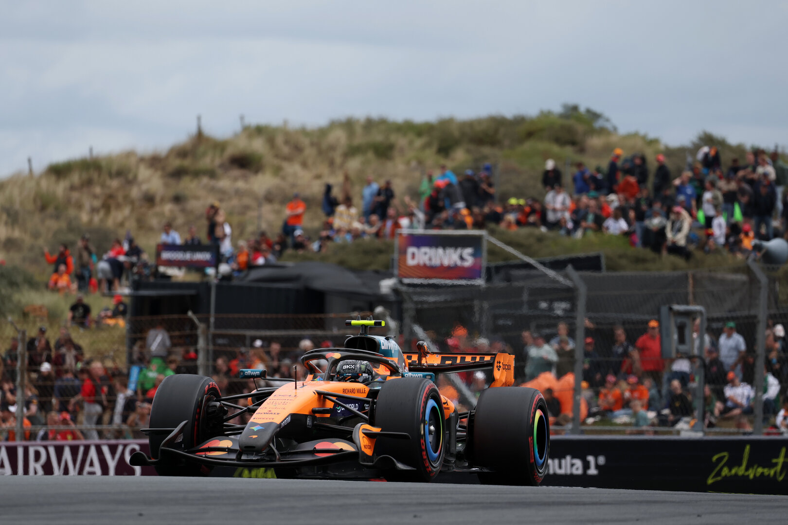 GP OLANDA, Lando Norris (GBR) McLaren F1 Team MCL40.
21.08.2026. Formula 1 World Championship, Rd 12, Dutch Grand Prix, Zandvoort, Netherlands, Sprint Qualifiche Day.
- www.xpbimages.com, EMail: requests@xpbimages.com © Copyright: Moy / XPB Images