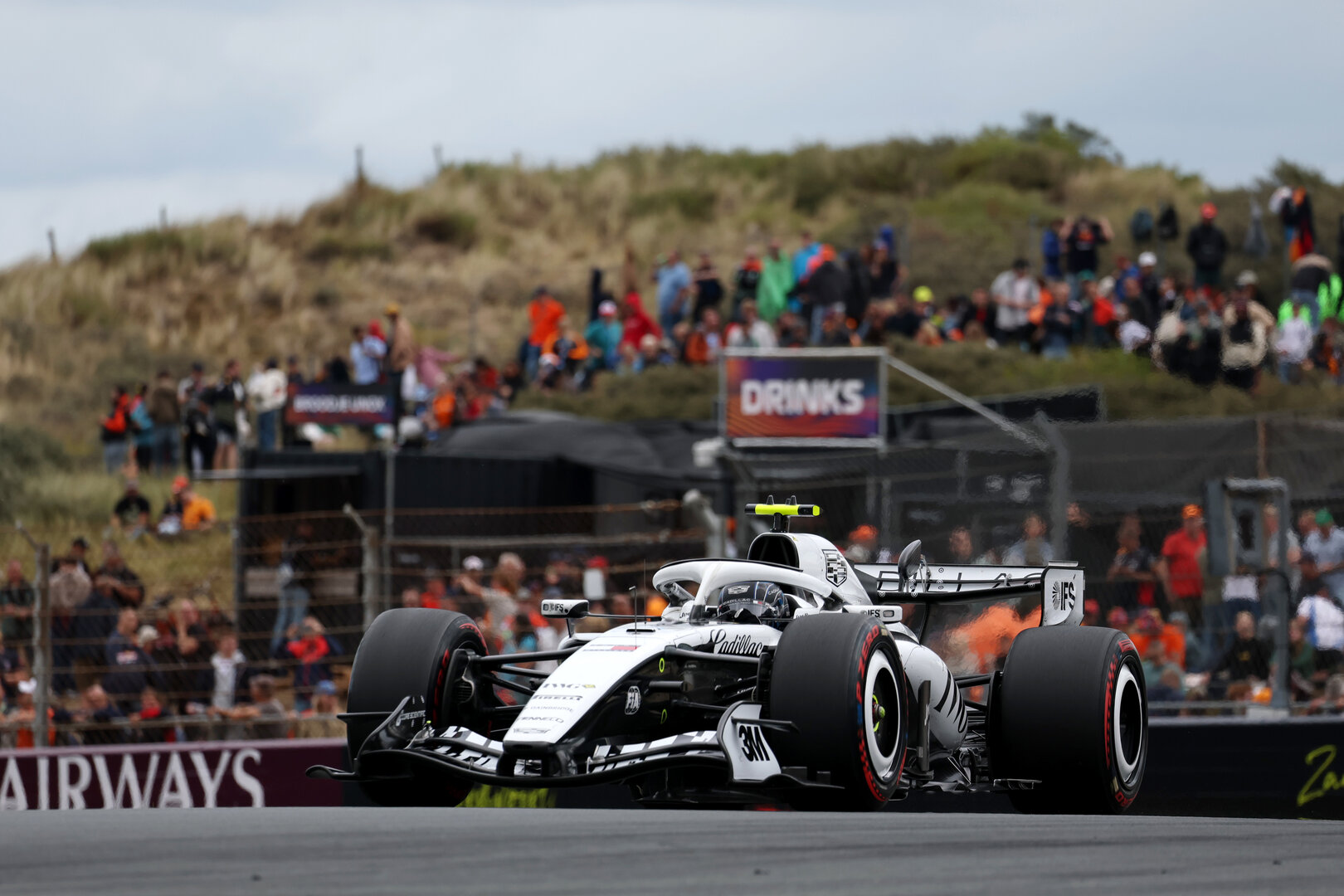 GP OLANDA, Valtteri Bottas (FIN) Cadillac Formula 1 Team MAC-26.
21.08.2026. Formula 1 World Championship, Rd 12, Dutch Grand Prix, Zandvoort, Netherlands, Sprint Qualifiche Day.
- www.xpbimages.com, EMail: requests@xpbimages.com © Copyright: Moy / XPB Images