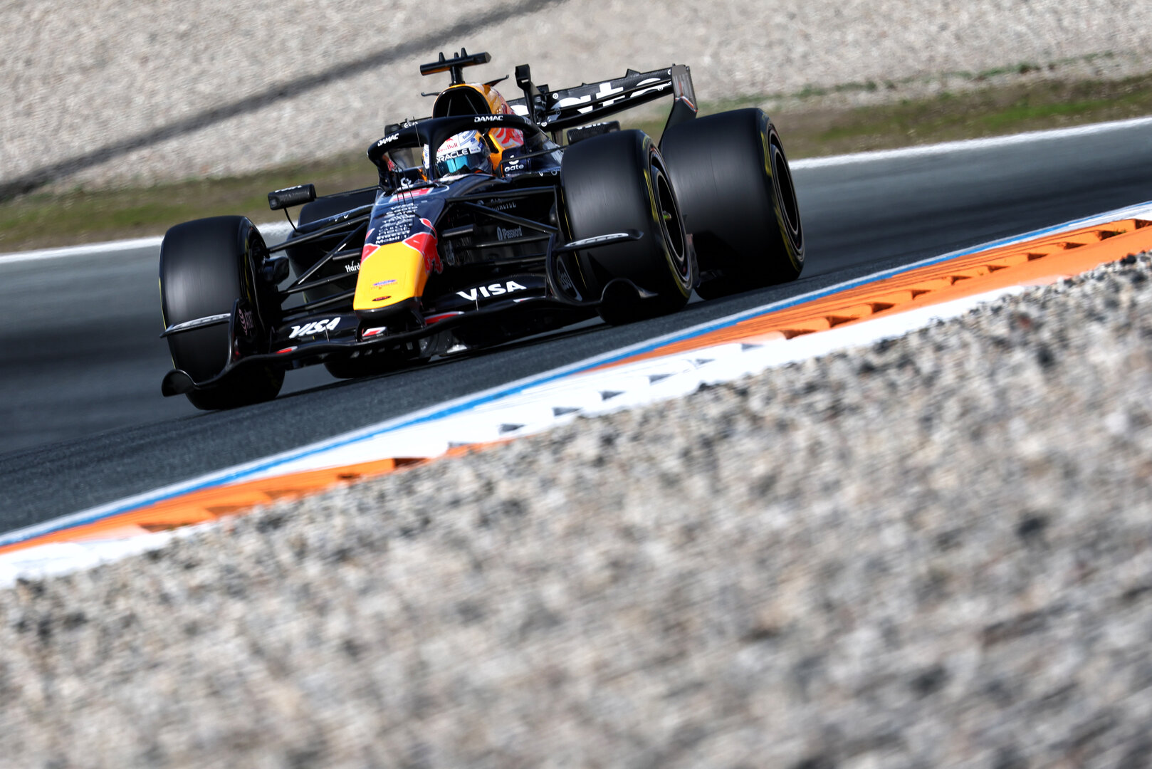 GP OLANDA, Max Verstappen (NLD) Red Bull Racing RB22.
21.08.2026. Formula 1 World Championship, Rd 12, Dutch Grand Prix, Zandvoort, Netherlands, Sprint Qualifiche Day.
- www.xpbimages.com, EMail: requests@xpbimages.com © Copyright: Bearne / XPB Images