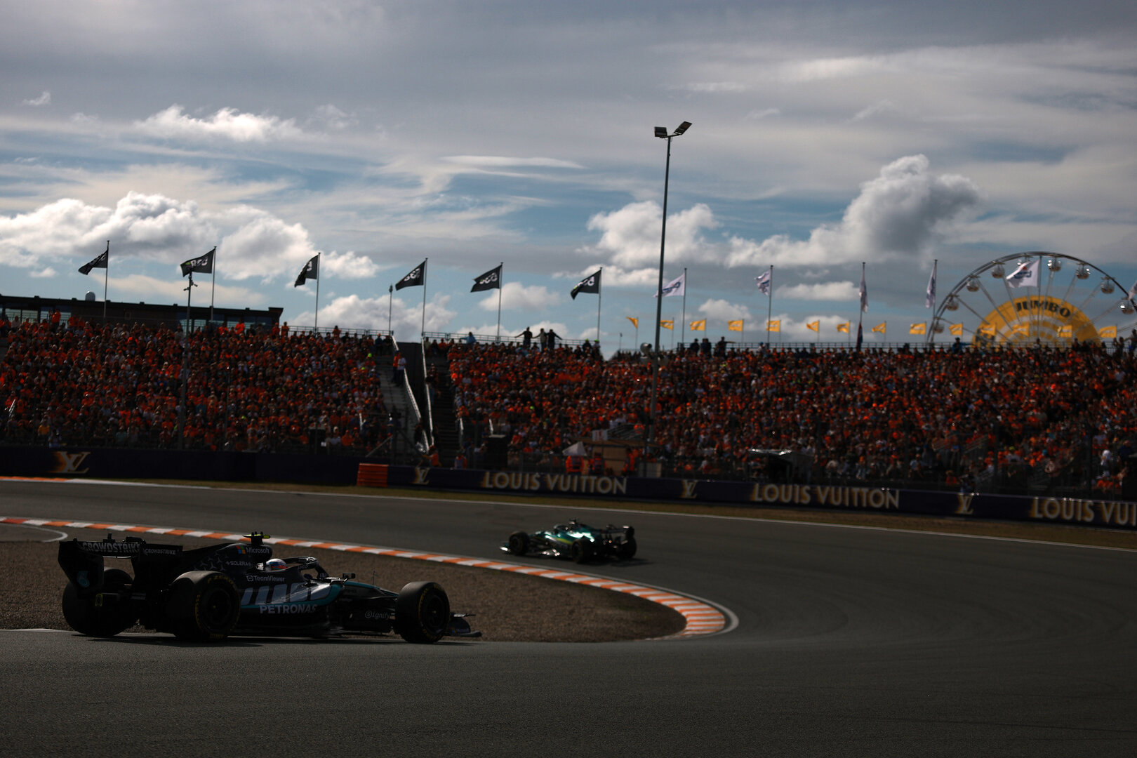 GP OLANDA, Andrea Kimi Antonelli (ITA) Mercedes AMG Formula One Team W17.
21.08.2026. Formula 1 World Championship, Rd 12, Dutch Grand Prix, Zandvoort, Netherlands, Sprint Qualifiche Day.
- www.xpbimages.com, EMail: requests@xpbimages.com © Copyright: Charniaux / XPB Images