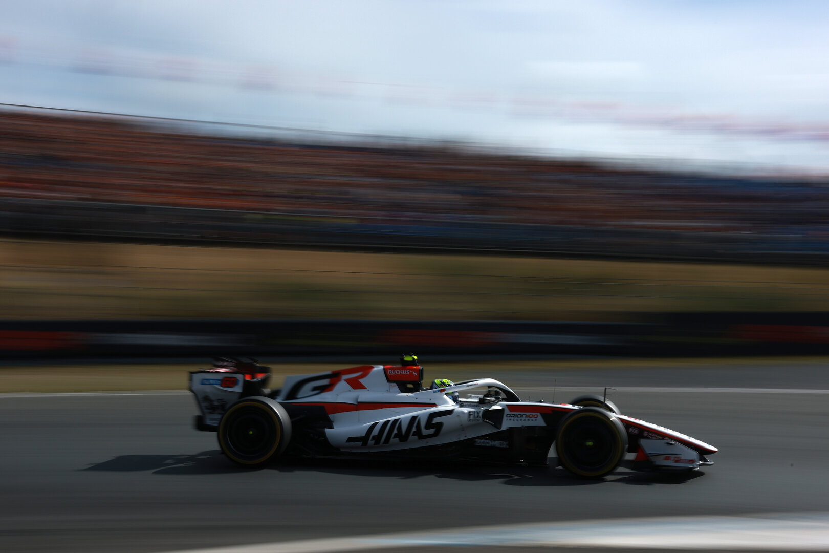 GP OLANDA, Oliver Bearman (GBR) Haas F1 Team VF-26.
21.08.2026. Formula 1 World Championship, Rd 12, Dutch Grand Prix, Zandvoort, Netherlands, Sprint Qualifiche Day.
- www.xpbimages.com, EMail: requests@xpbimages.com © Copyright: Charniaux / XPB Images