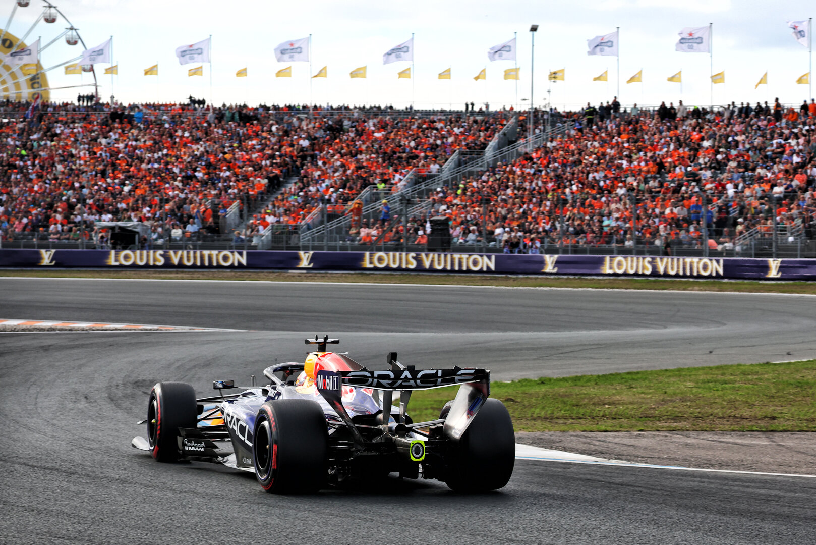 GP OLANDA, Max Verstappen (NLD) Red Bull Racing RB22.
21.08.2026. Formula 1 World Championship, Rd 12, Dutch Grand Prix, Zandvoort, Netherlands, Sprint Qualifiche Day.
- www.xpbimages.com, EMail: requests@xpbimages.com © Copyright: Bearne / XPB Images