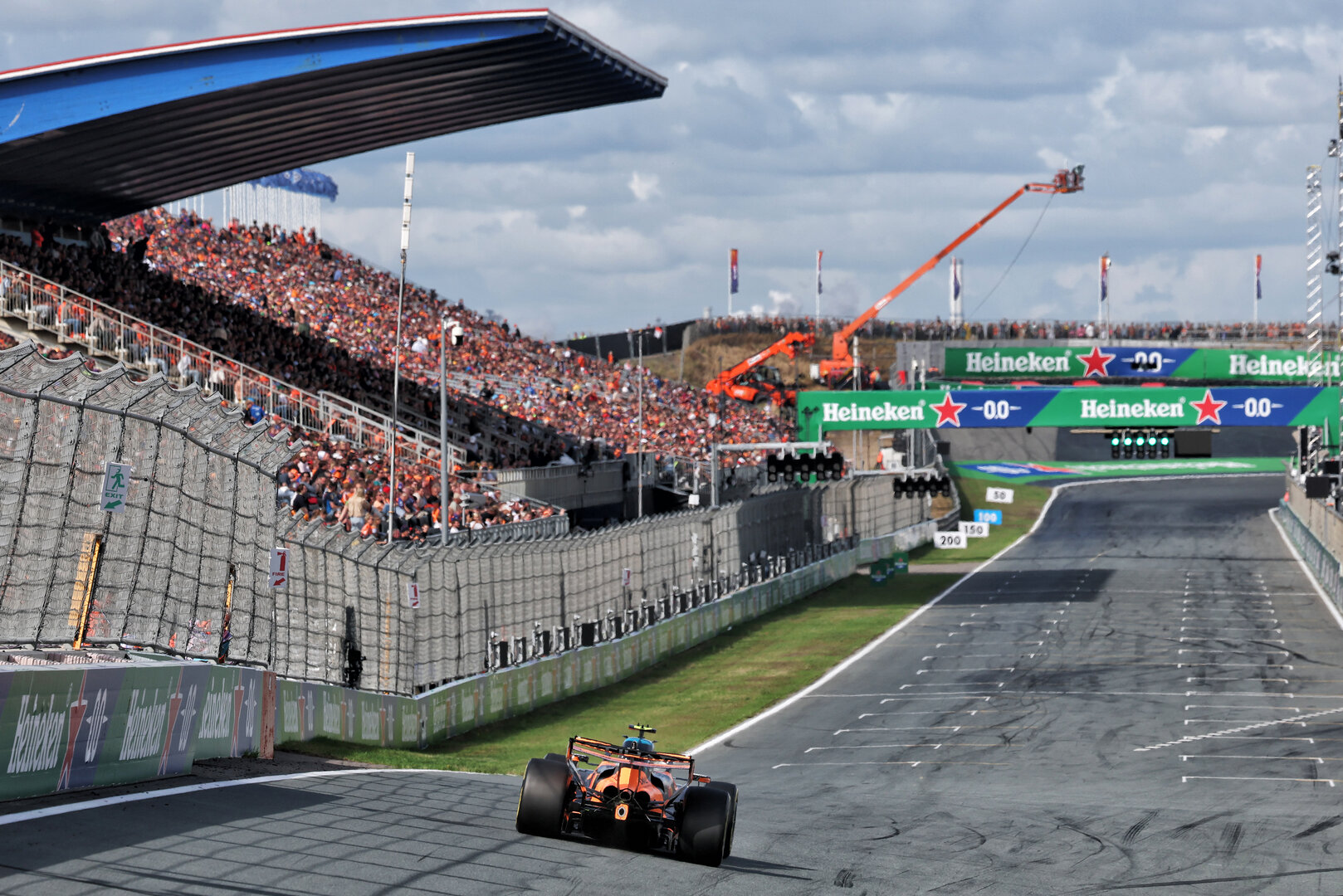 GP OLANDA, Lando Norris (GBR) McLaren F1 Team MCL40.
21.08.2026. Formula 1 World Championship, Rd 12, Dutch Grand Prix, Zandvoort, Netherlands, Sprint Qualifiche Day.
- www.xpbimages.com, EMail: requests@xpbimages.com © Copyright: Moy / XPB Images
