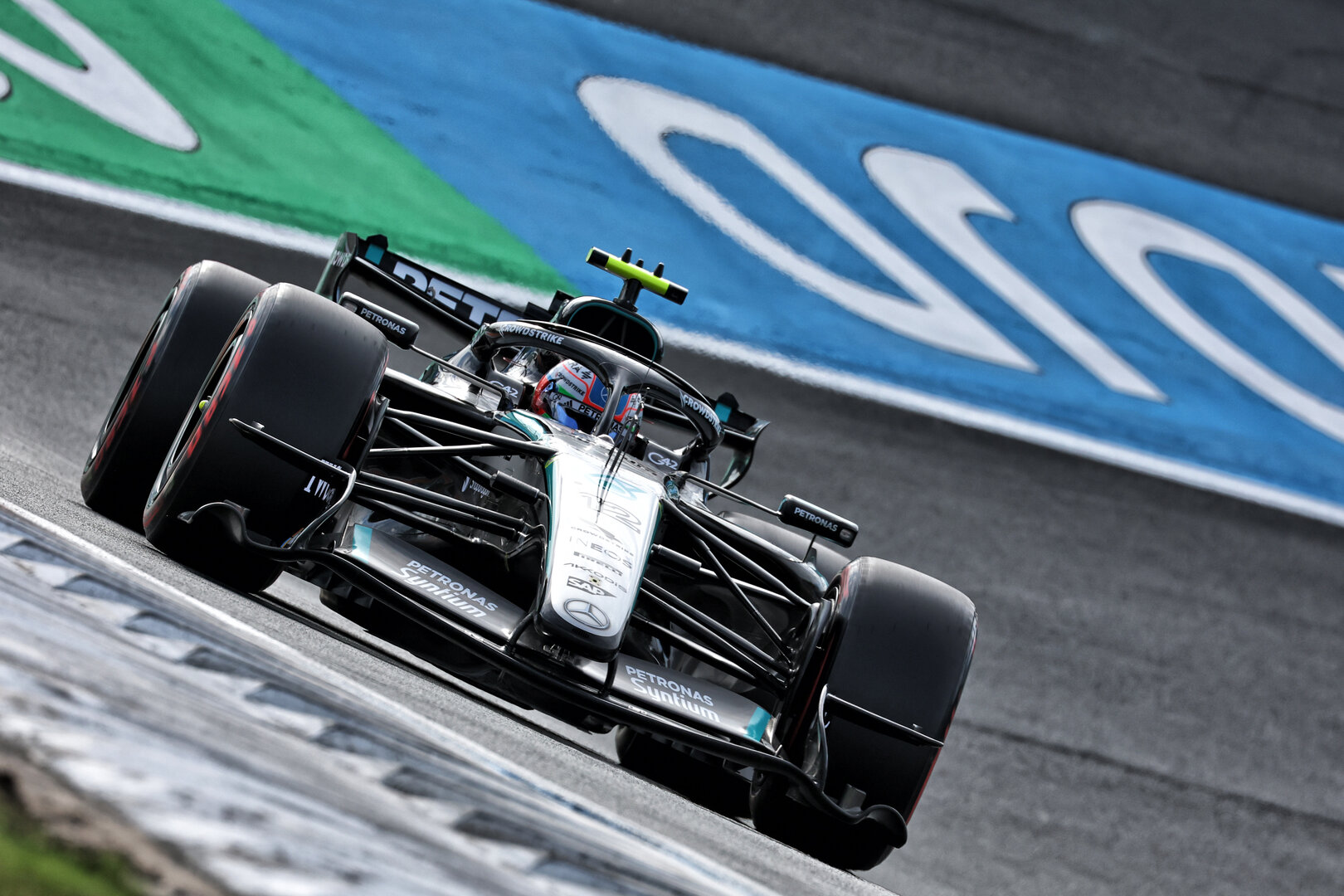 GP OLANDA, Andrea Kimi Antonelli (ITA) Mercedes AMG Formula One Team W17.
21.08.2026. Formula 1 World Championship, Rd 12, Dutch Grand Prix, Zandvoort, Netherlands, Sprint Qualifiche Day.
 - www.xpbimages.com, EMail: requests@xpbimages.com © Copyright: Coates / XPB Images