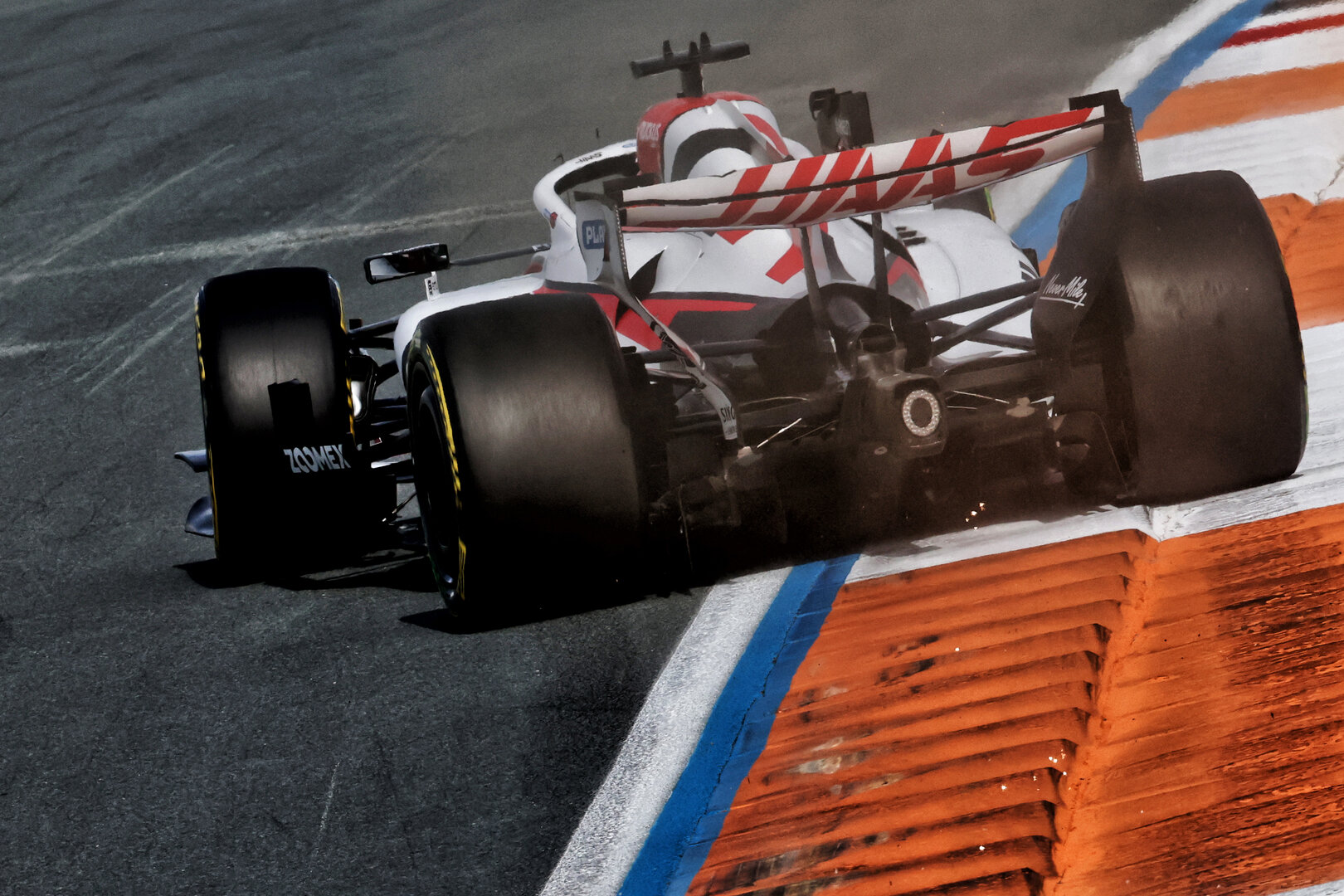 GP OLANDA, Esteban Ocon (FRA) Haas F1 Team VF-26.
21.08.2026. Formula 1 World Championship, Rd 12, Dutch Grand Prix, Zandvoort, Netherlands, Sprint Qualifiche Day.
 - www.xpbimages.com, EMail: requests@xpbimages.com © Copyright: Coates / XPB Images
