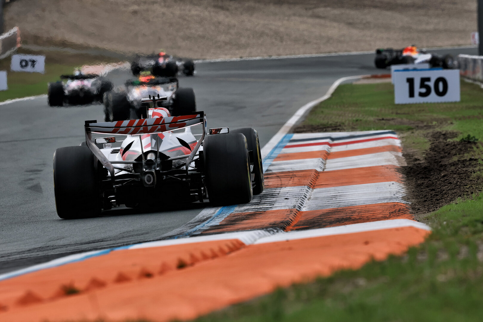 GP OLANDA, Esteban Ocon (FRA) Haas F1 Team VF-26.
22.08.2026. Formula 1 World Championship, Rd 12, Dutch Grand Prix, Zandvoort, Netherlands, Sprint e Qualifiche Day.
- www.xpbimages.com, EMail: requests@xpbimages.com © Copyright: Charniaux / XPB Images