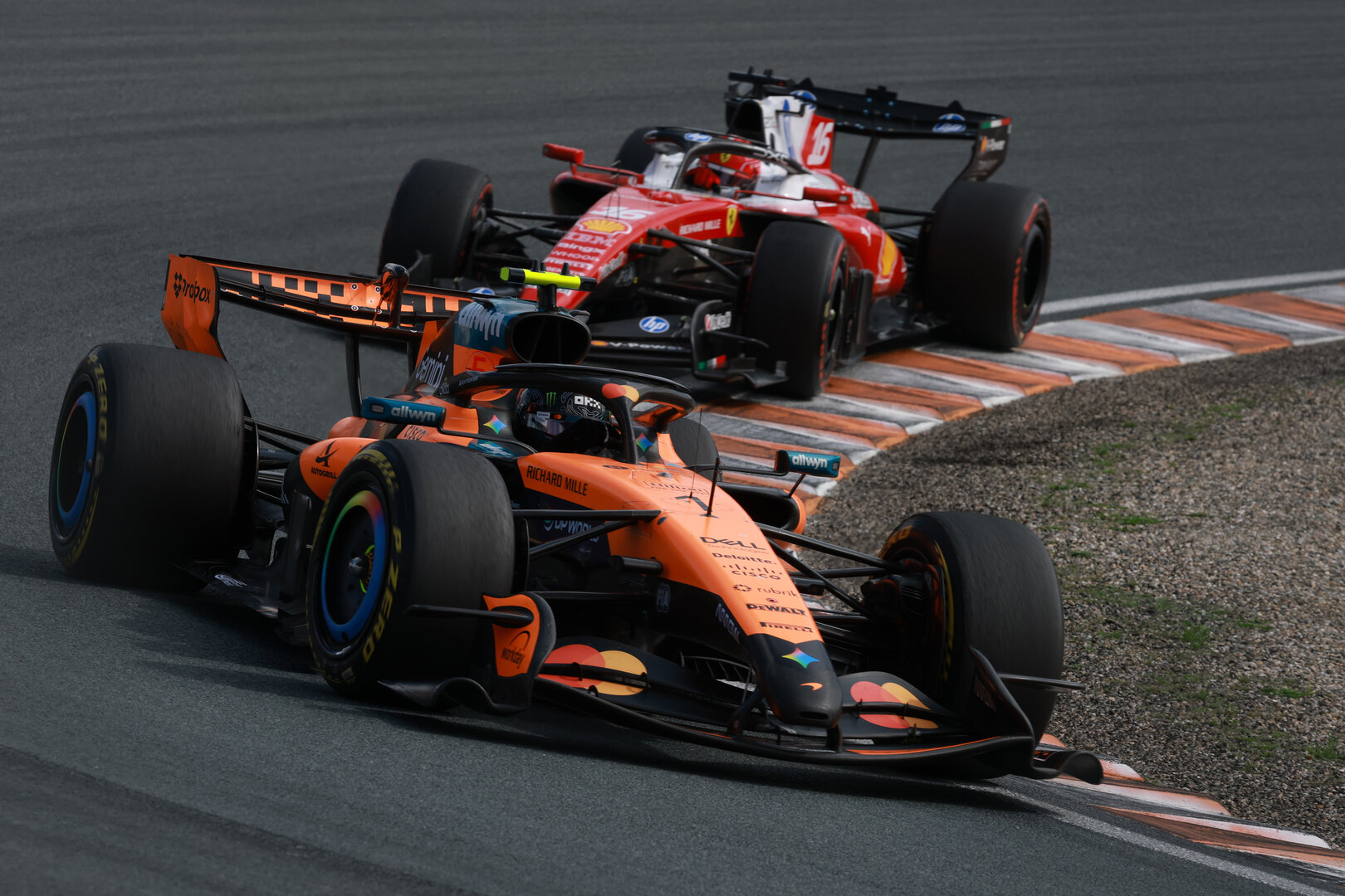 GP OLANDA, Lando Norris (GBR) McLaren F1 Team MCL40.
22.08.2026. Formula 1 World Championship, Rd 12, Dutch Grand Prix, Zandvoort, Netherlands, Sprint e Qualifiche Day.
- www.xpbimages.com, EMail: requests@xpbimages.com © Copyright: Charniaux / XPB Images