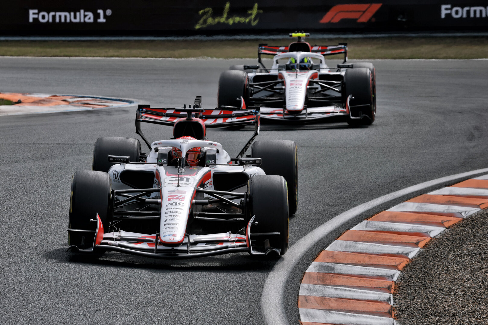 GP OLANDA, Esteban Ocon (FRA) Haas F1 Team VF-26.
22.08.2026. Formula 1 World Championship, Rd 12, Dutch Grand Prix, Zandvoort, Netherlands, Sprint e Qualifiche Day.
- www.xpbimages.com, EMail: requests@xpbimages.com © Copyright: Charniaux / XPB Images