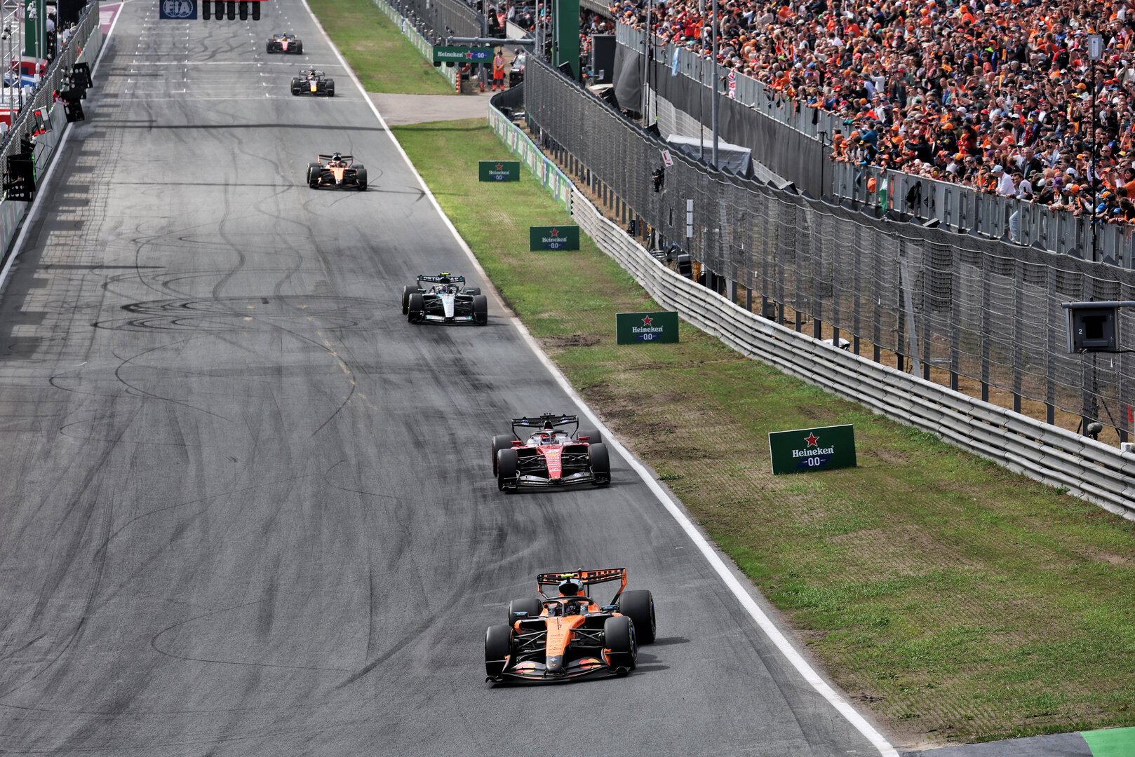 GP OLANDA, Lando Norris (GBR) McLaren F1 Team MCL40.
22.08.2026. Formula 1 World Championship, Rd 12, Dutch Grand Prix, Zandvoort, Netherlands, Sprint e Qualifiche Day.
- www.xpbimages.com, EMail: requests@xpbimages.com © Copyright: Moy / XPB Images