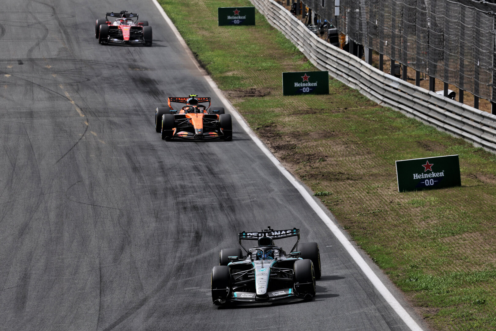 GP OLANDA, George Russell (GBR) Mercedes AMG Formula One Team W17.
22.08.2026. Formula 1 World Championship, Rd 12, Dutch Grand Prix, Zandvoort, Netherlands, Sprint e Qualifiche Day.
- www.xpbimages.com, EMail: requests@xpbimages.com © Copyright: Moy / XPB Images
