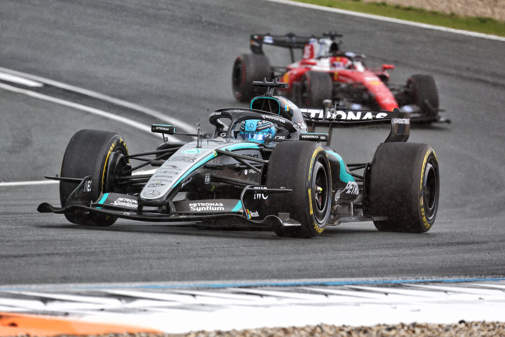 GP OLANDA, George Russell (GBR) Mercedes AMG Formula One Team W17.
22.08.2026. Formula 1 World Championship, Rd 12, Dutch Grand Prix, Zandvoort, Netherlands, Sprint e Qualifiche Day.
- www.xpbimages.com, EMail: requests@xpbimages.com © Copyright: Bearne / XPB Images