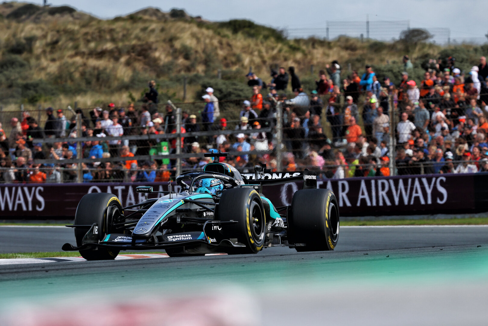 GP OLANDA, George Russell (GBR) Mercedes AMG Formula One Team W17.
22.08.2026. Formula 1 World Championship, Rd 12, Dutch Grand Prix, Zandvoort, Netherlands, Sprint e Qualifiche Day.
- www.xpbimages.com, EMail: requests@xpbimages.com © Copyright: Bearne / XPB Images