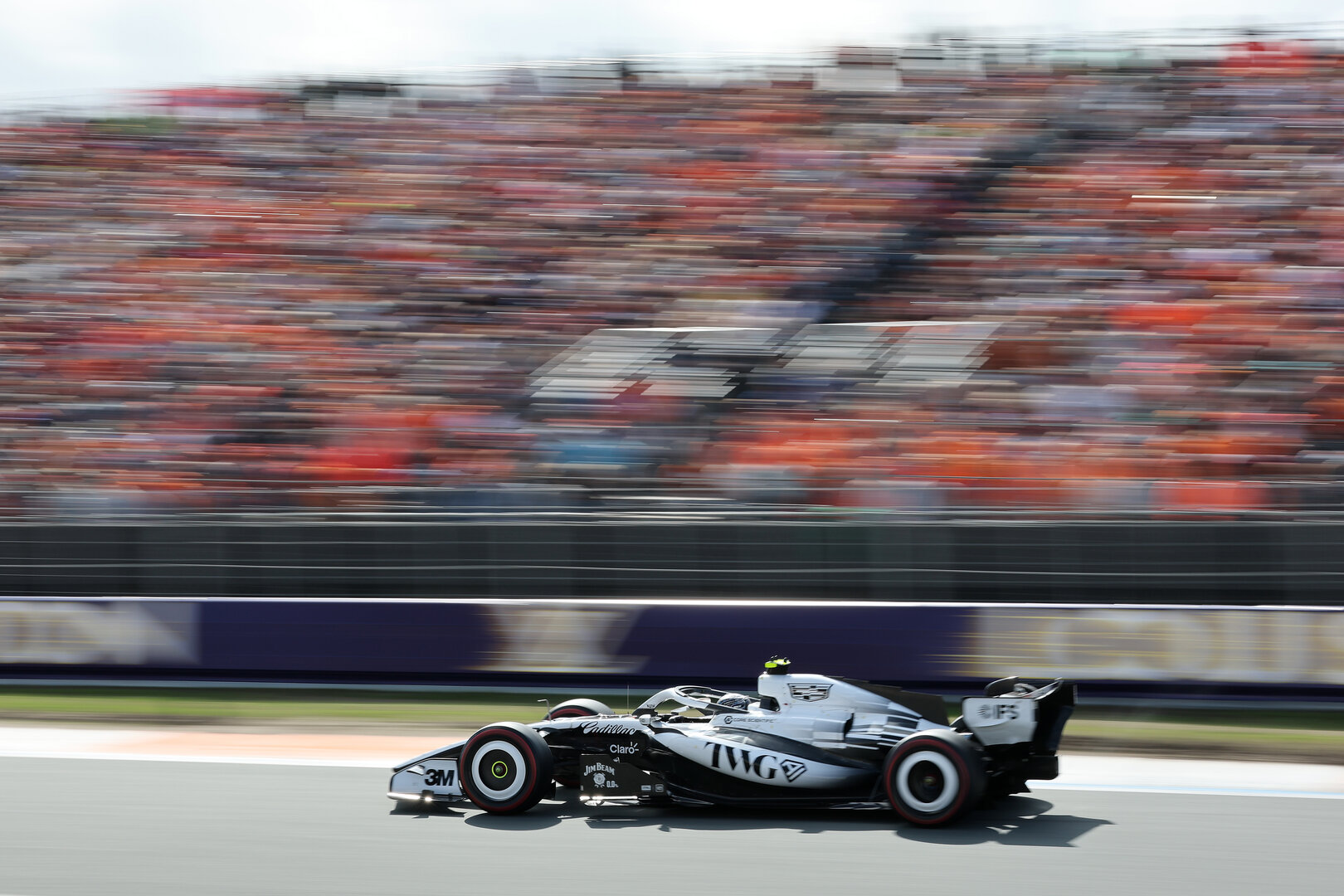 GP OLANDA, Valtteri Bottas (FIN) Cadillac Formula 1 Team MAC-26.
22.08.2026. Formula 1 World Championship, Rd 12, Dutch Grand Prix, Zandvoort, Netherlands, Sprint e Qualifiche Day.
- www.xpbimages.com, EMail: requests@xpbimages.com © Copyright: Moy / XPB Images