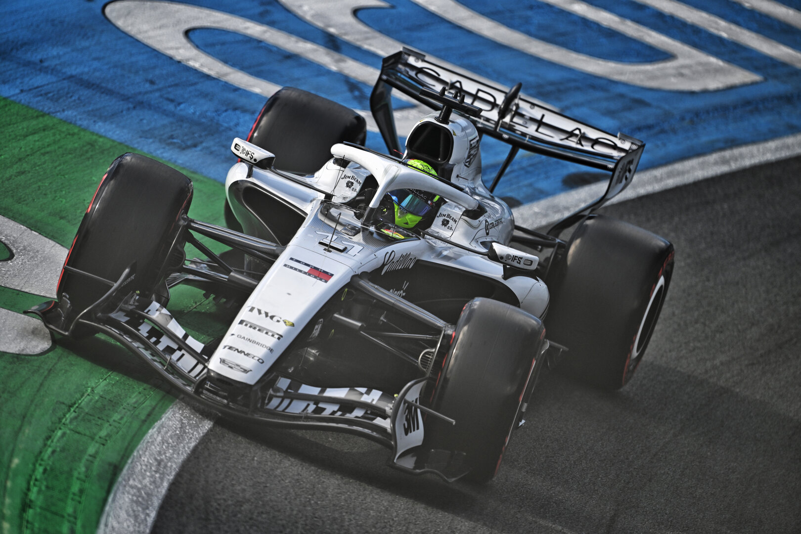 GP OLANDA, Sergio Perez (MEX) Cadillac Formula 1 Team MAC-26.
22.08.2026. Formula 1 World Championship, Rd 12, Dutch Grand Prix, Zandvoort, Netherlands, Sprint e Qualifiche Day.
- www.xpbimages.com, EMail: requests@xpbimages.com © Copyright: Price / XPB Images