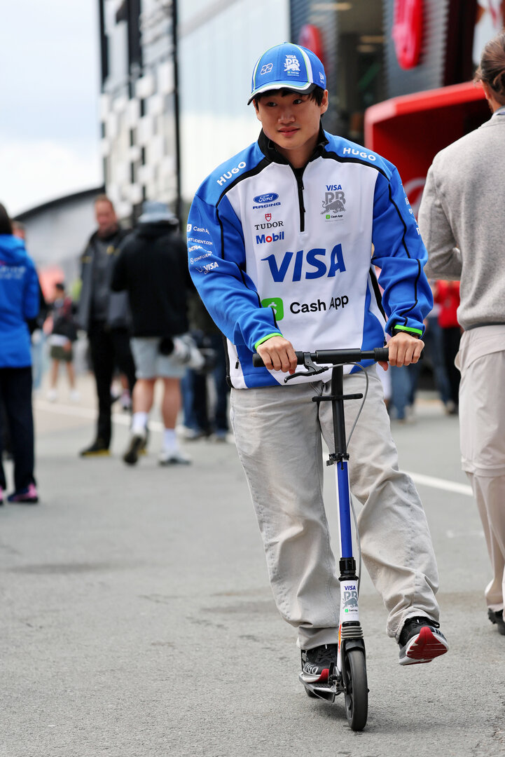 GP OLANDA, Yuki Tsunoda (JPN) Racing Bulls Reserve Driver.
23.08.2026. Formula 1 World Championship, Rd 12, Dutch Grand Prix, Zandvoort, Netherlands, Gara Day.
- www.xpbimages.com, EMail: requests@xpbimages.com © Copyright: Batchelor / XPB Images