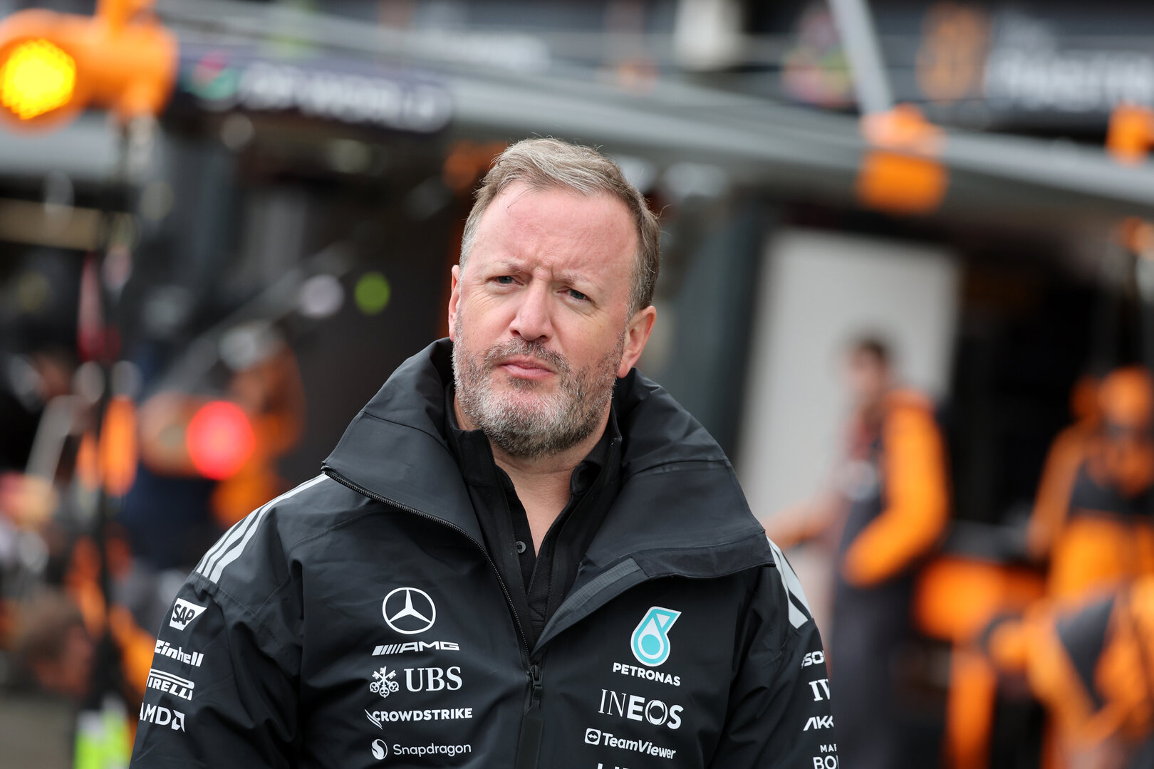 GP OLANDA, Bradley Lord (GBR) Mercedes AMG Formula One Team Deputy Team Principal e Chief Communications Manager.
23.08.2026. Formula 1 World Championship, Rd 12, Dutch Grand Prix, Zandvoort, Netherlands, Gara Day.
- www.xpbimages.com, EMail: requests@xpbimages.com © Copyright: Moy / XPB Images