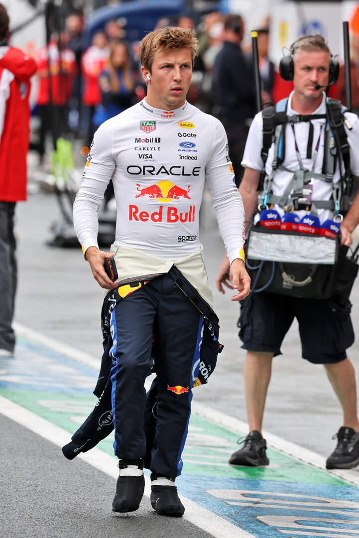 GP OLANDA, Liam Lawson (NZL) Red Bull Racing.
23.08.2026. Formula 1 World Championship, Rd 12, Dutch Grand Prix, Zandvoort, Netherlands, Gara Day.
- www.xpbimages.com, EMail: requests@xpbimages.com © Copyright: Moy / XPB Images