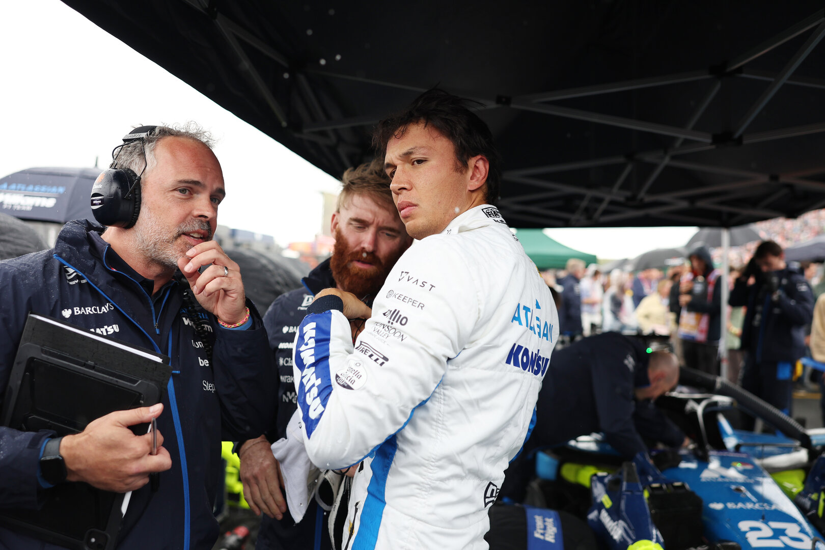 GP OLANDA, Alexander Albon (THA) Williams F1 Team on the grid.
23.08.2026. Formula 1 World Championship, Rd 12, Dutch Grand Prix, Zandvoort, Netherlands, Gara Day.
- www.xpbimages.com, EMail: requests@xpbimages.com © Copyright: Bearne / XPB Images