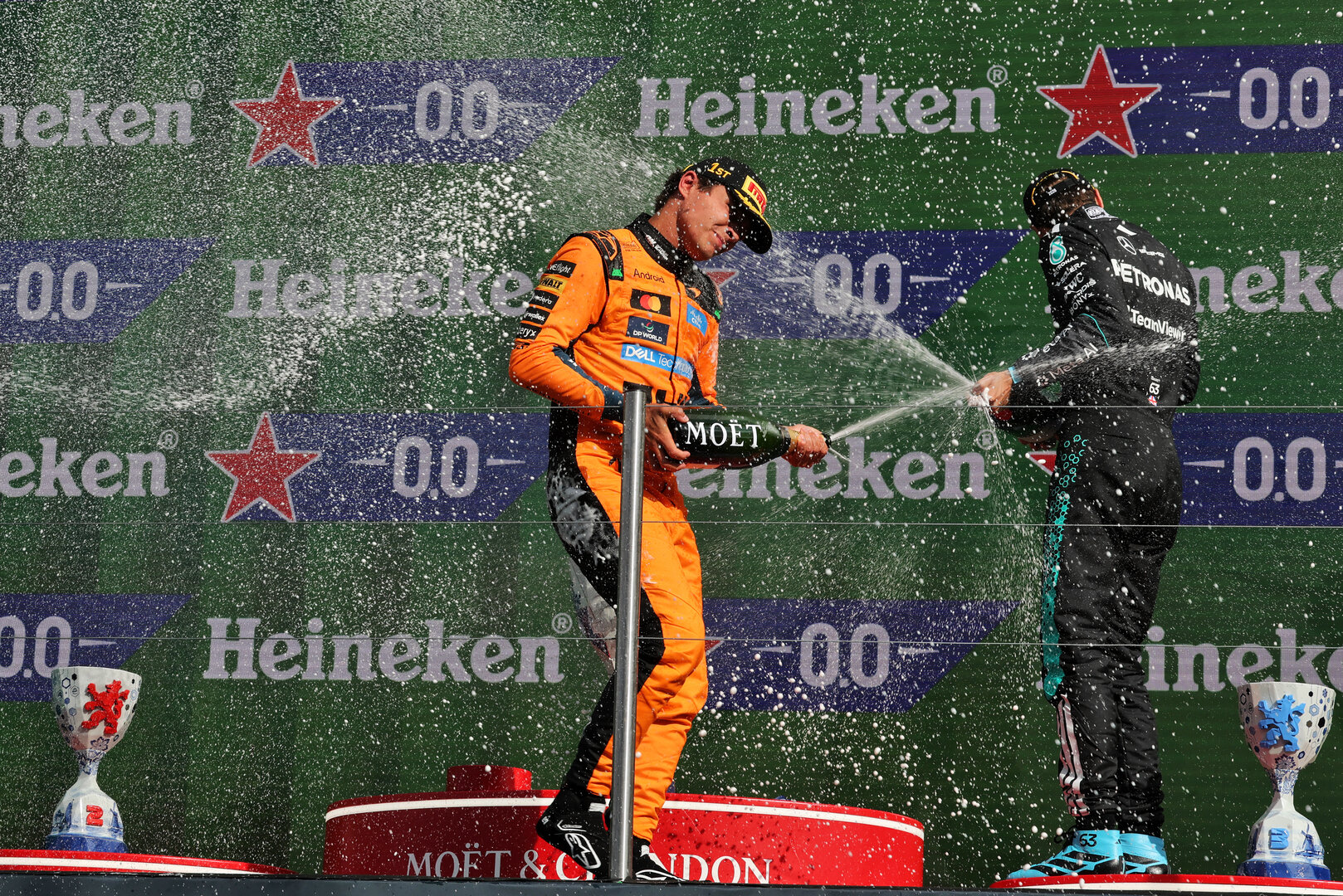 GP OLANDA, Gara winner Lando Norris (GBR) McLaren F1 Team celebrates on the podium.
23.08.2026. Formula 1 World Championship, Rd 12, Dutch Grand Prix, Zandvoort, Netherlands, Gara Day.
- www.xpbimages.com, EMail: requests@xpbimages.com © Copyright: Moy / XPB Images